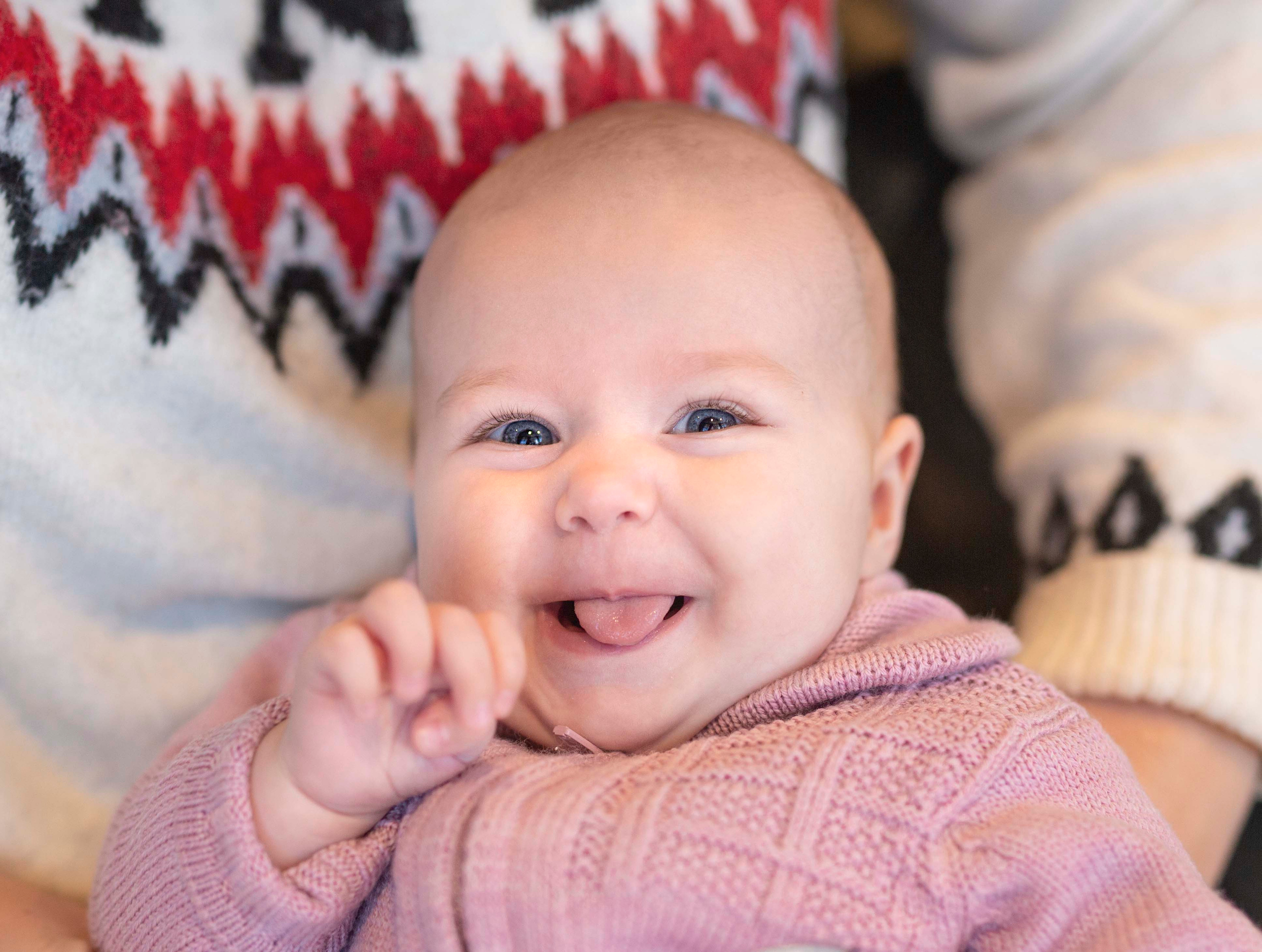 Kami. Family and real state photographer in Haugesund Dina Vikra