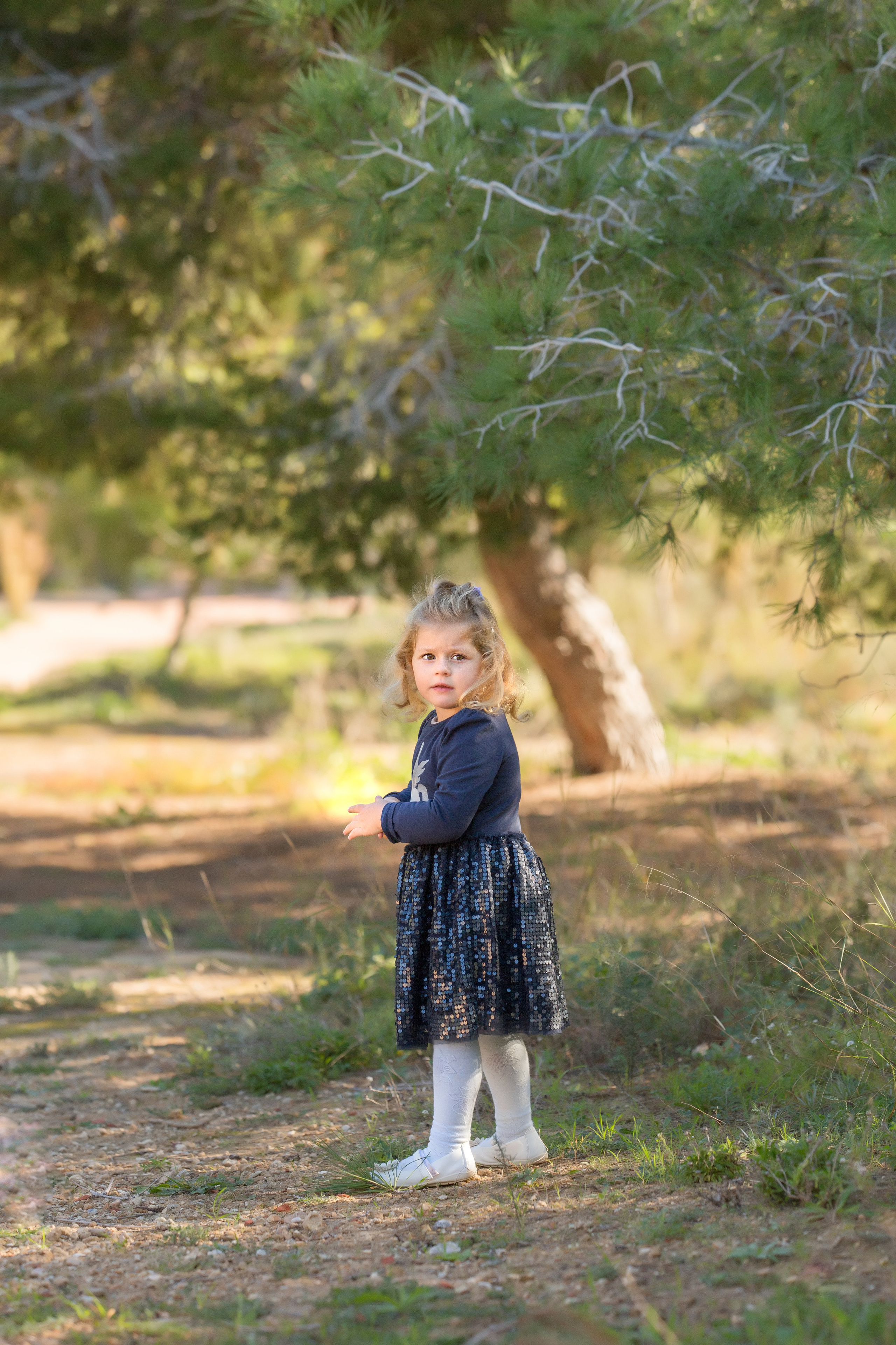 Vera. Family and real state photographer in Haugesund Dina Vikra