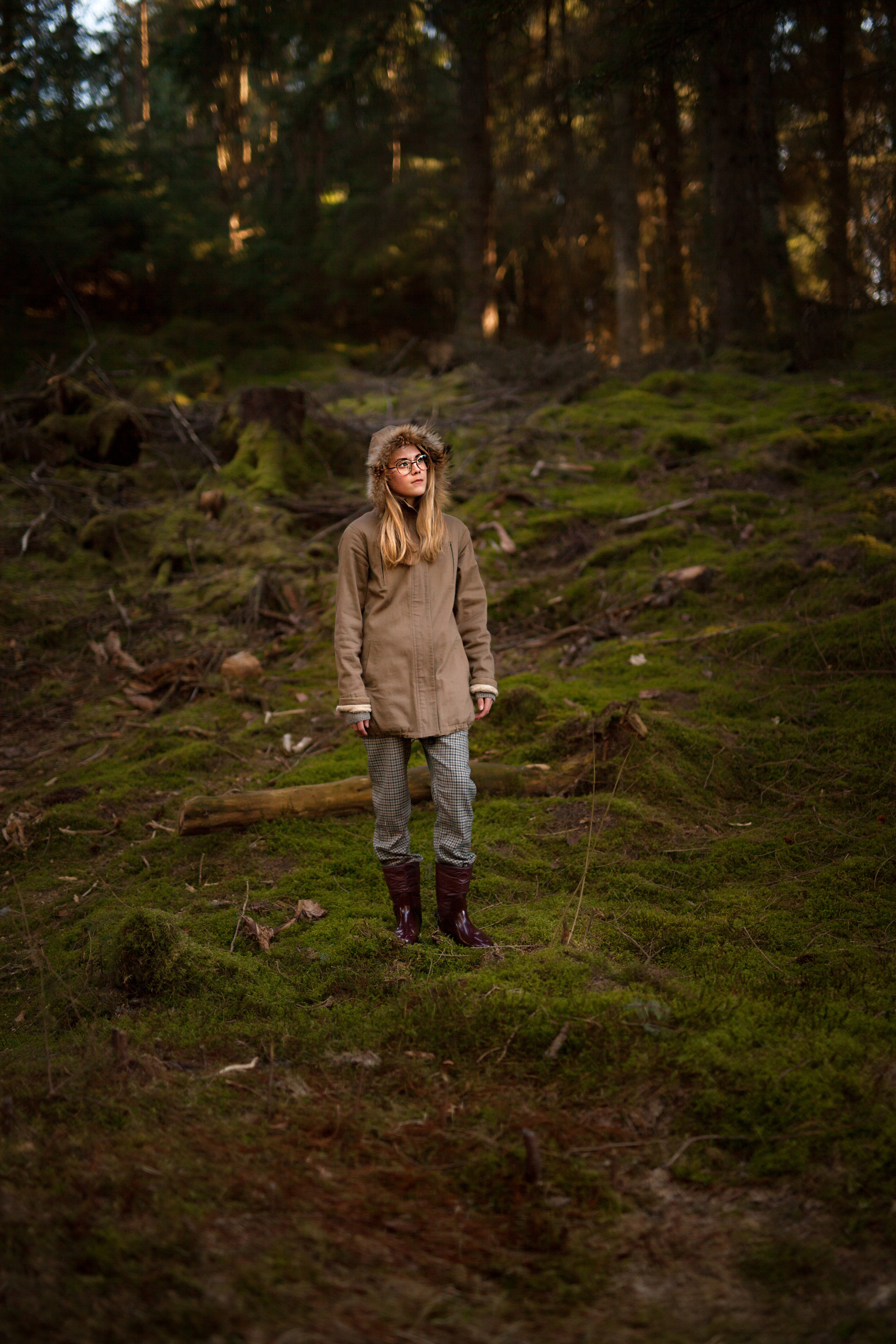 Forest magic. Family and real state photographer in Haugesund Dina Vikra