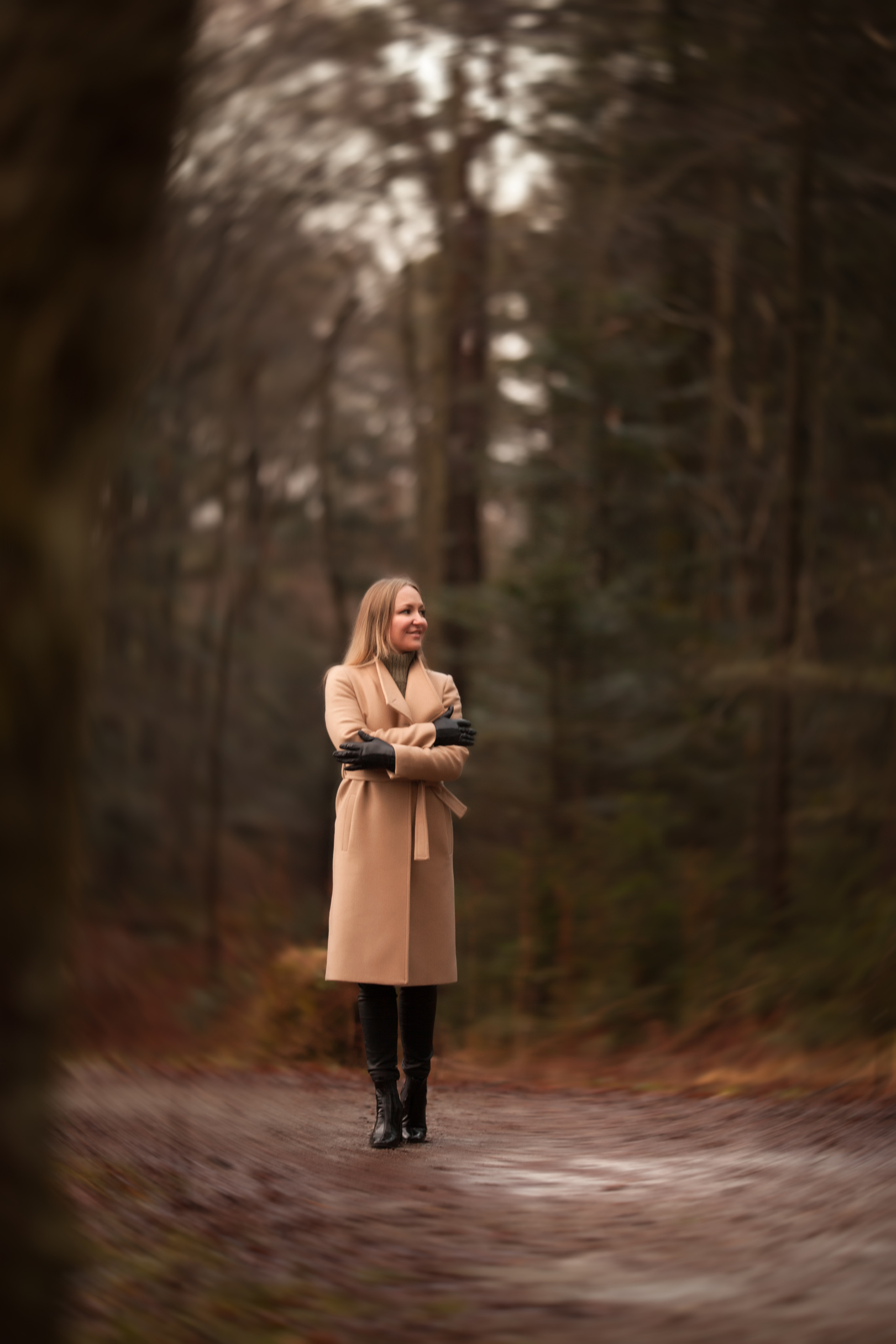 Marina and nude tones. Family and real state photographer in Haugesund Dina Vikra