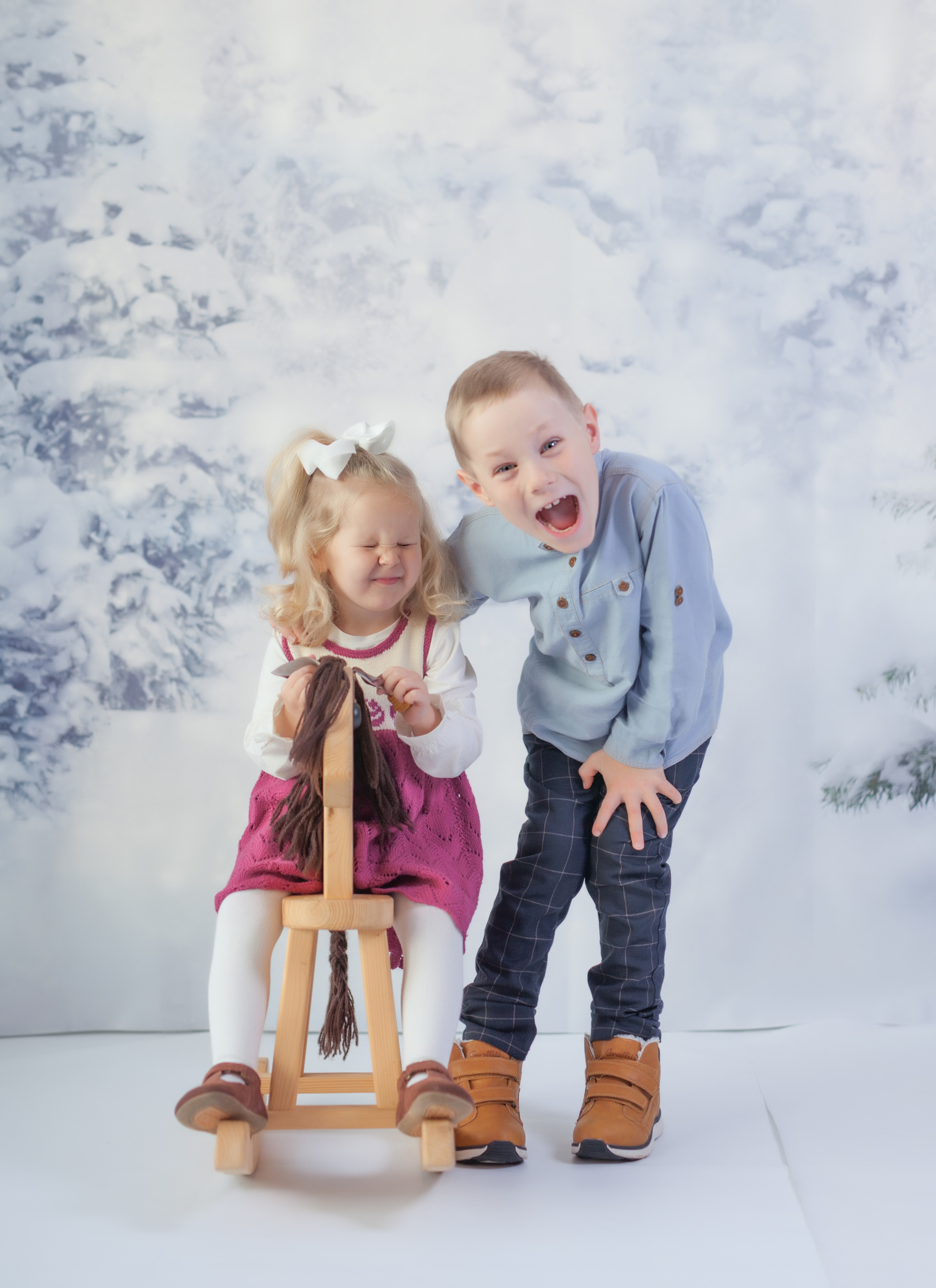 Winter times. Family and real state photographer in Haugesund Dina Vikra