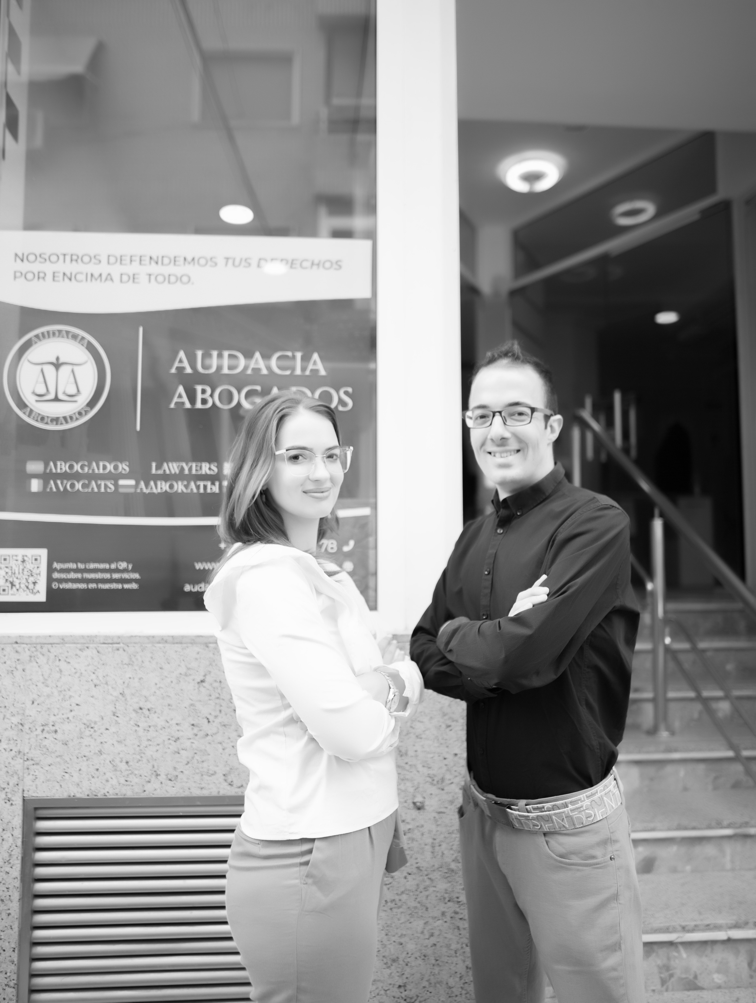 Lawyer. Family and real state photographer in Haugesund Dina Vikra