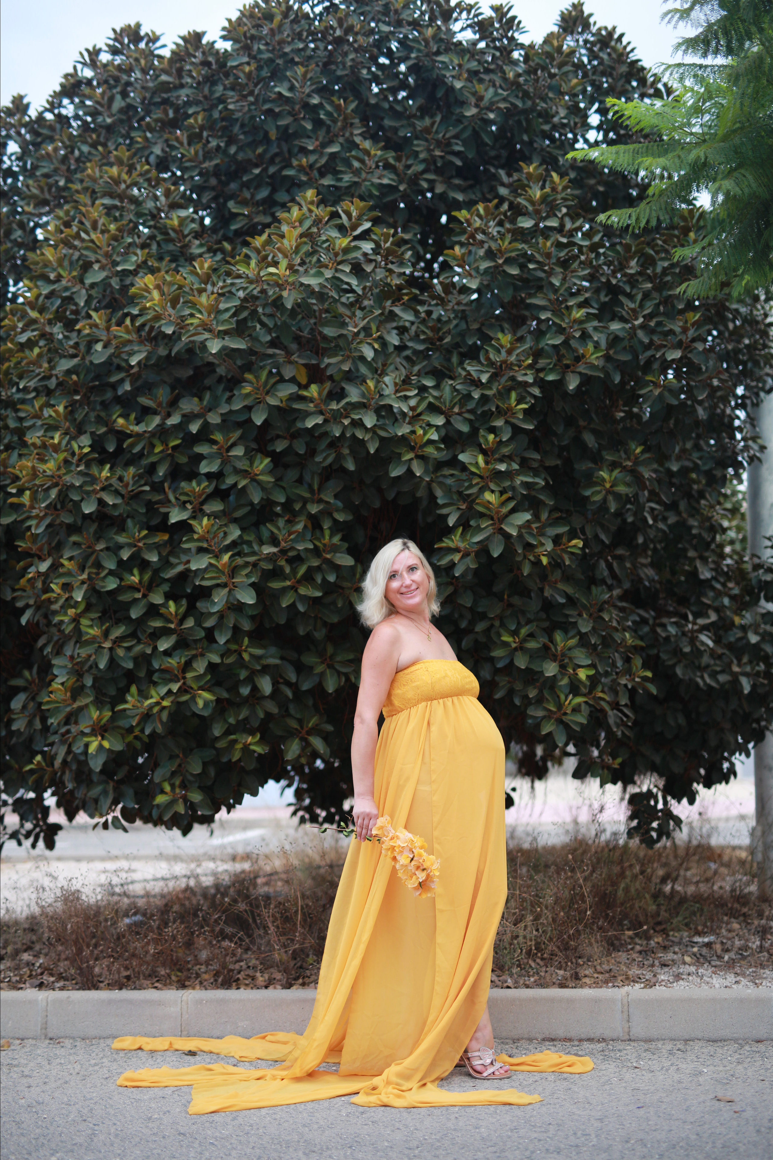 Waiting for a baby. Family and real state photographer in Haugesund Dina Vikra