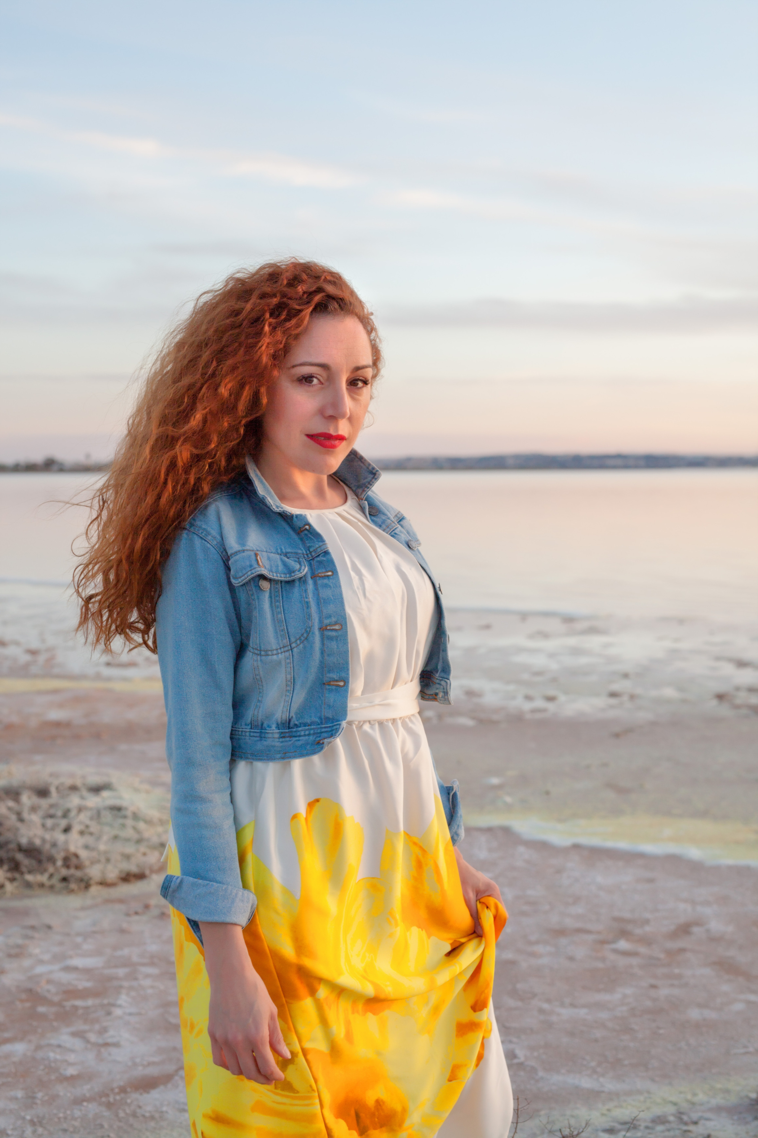 On the lake. Family and real state photographer in Haugesund Dina Vikra