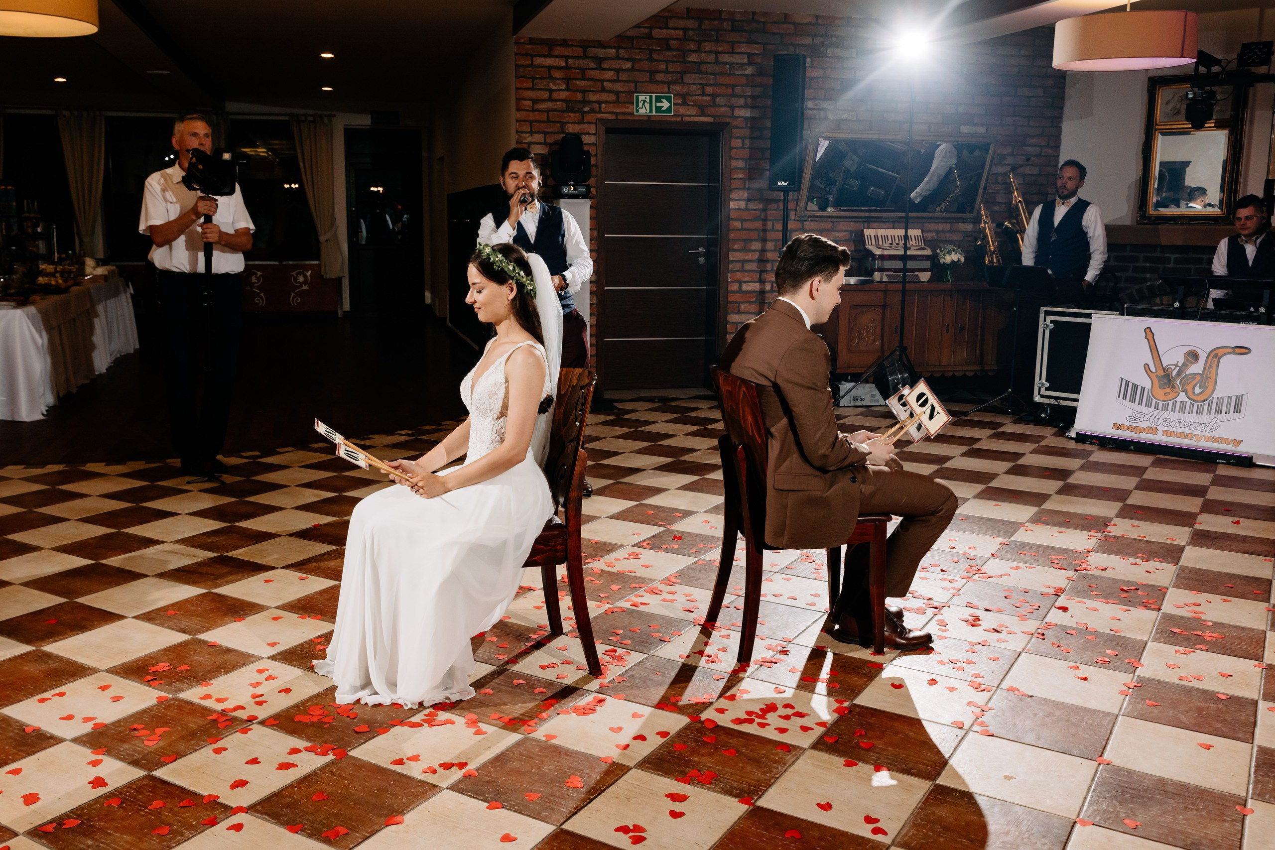 Laura ♡ Marcin. Fotograf Ślubny Warszawa - Sesje Biznesowe Rodzinne Eventy