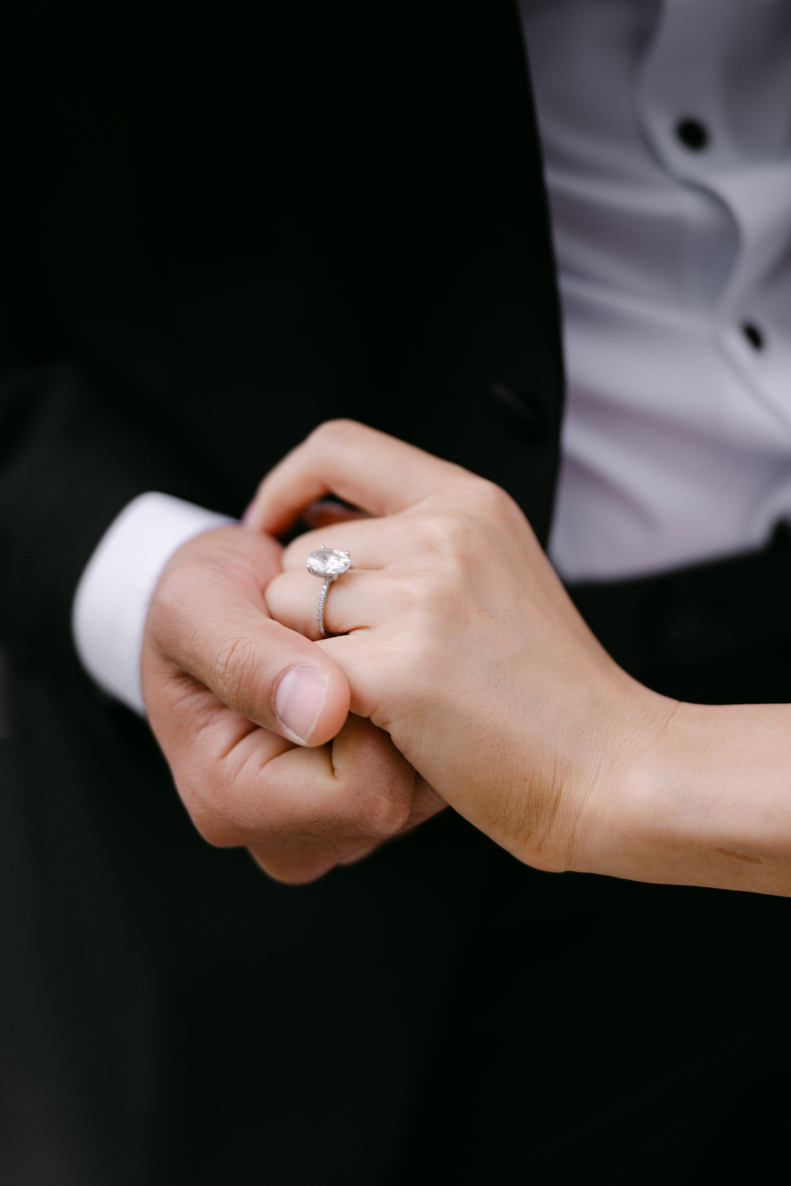 Intimate wedding at Parkhotel Vitznau on Lake Lucerne. Wedding and Family Photographer Switzerland and Italy. Valeria Diaz