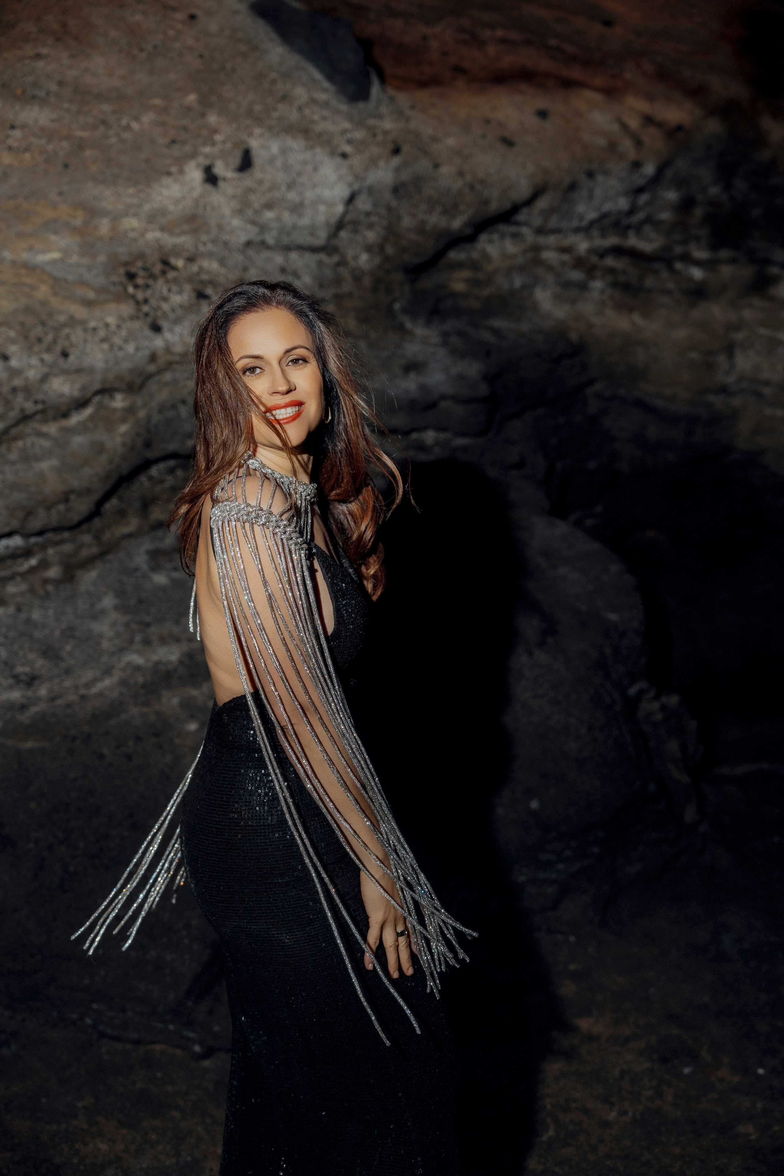 Накидка из шнуров со стразами 10€. Профессиональный фотограф на Тенерифе