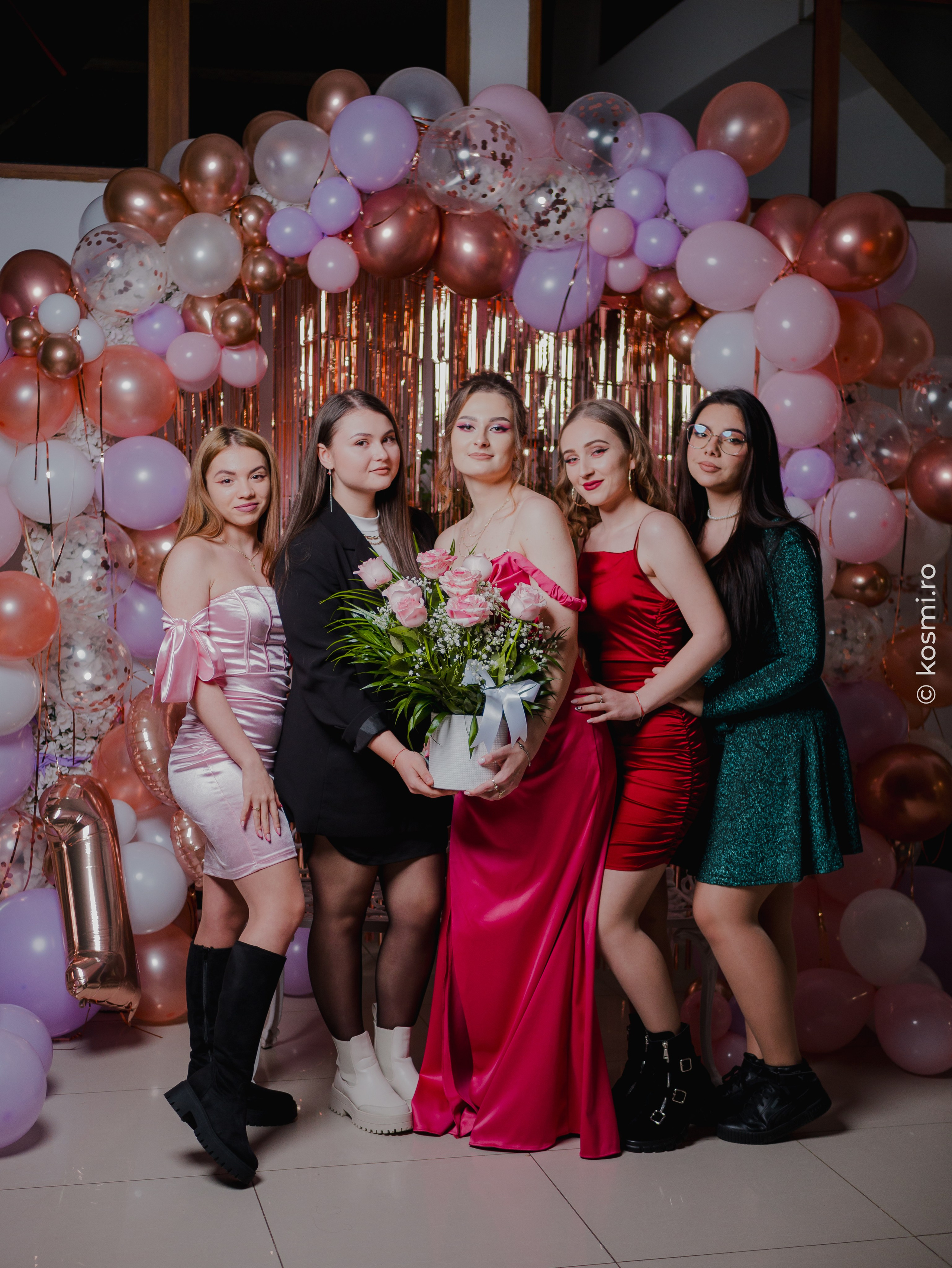 Majorat Andreea. Kosmi