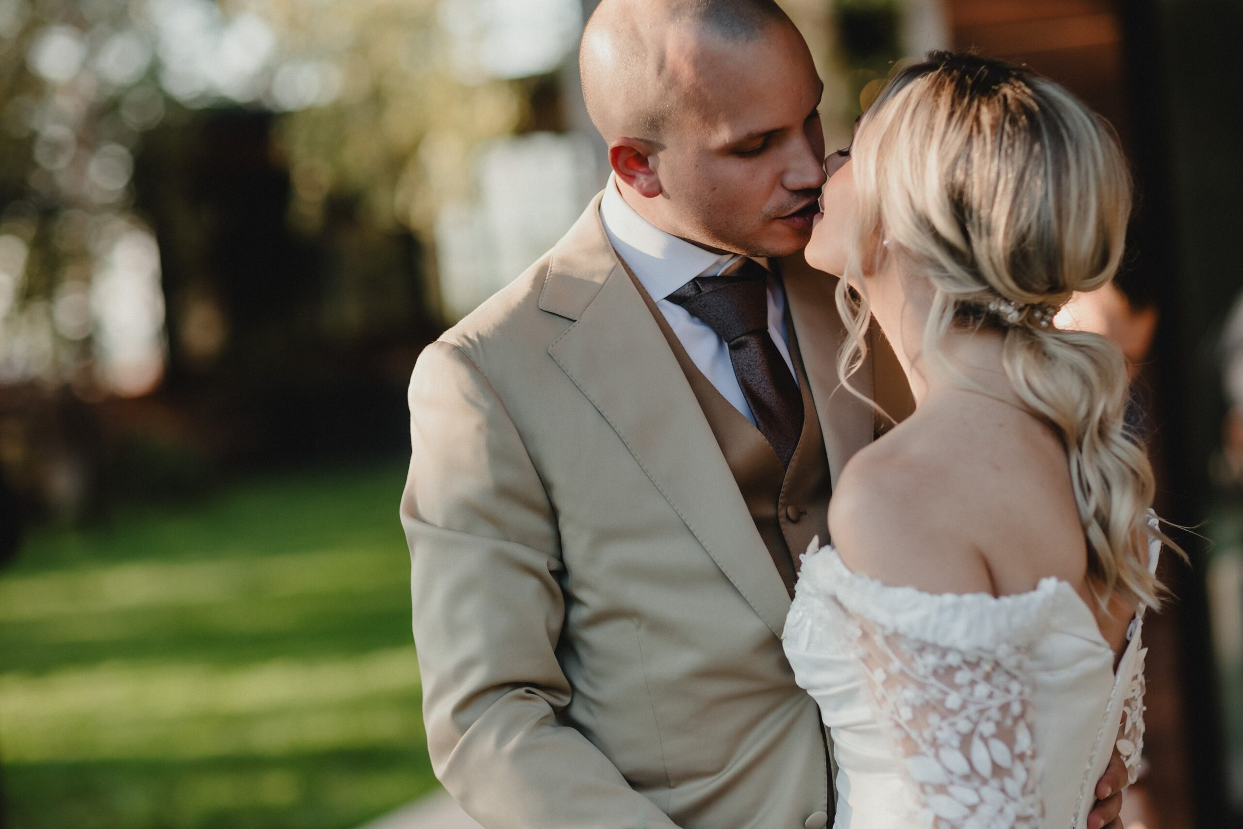 Marina & Paolo. Wedding photographer based in Novi Sad, Marko Milivojevic