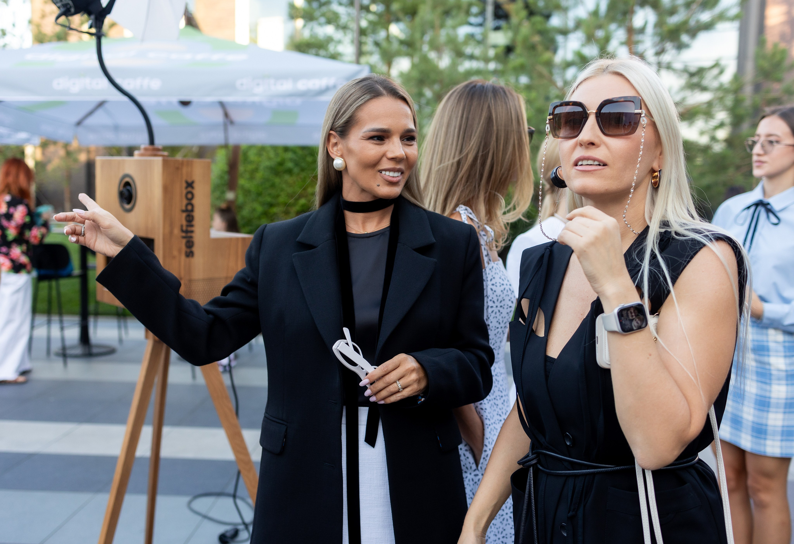 L.Storojuc backstage runway. MATVEEVA STUDIO