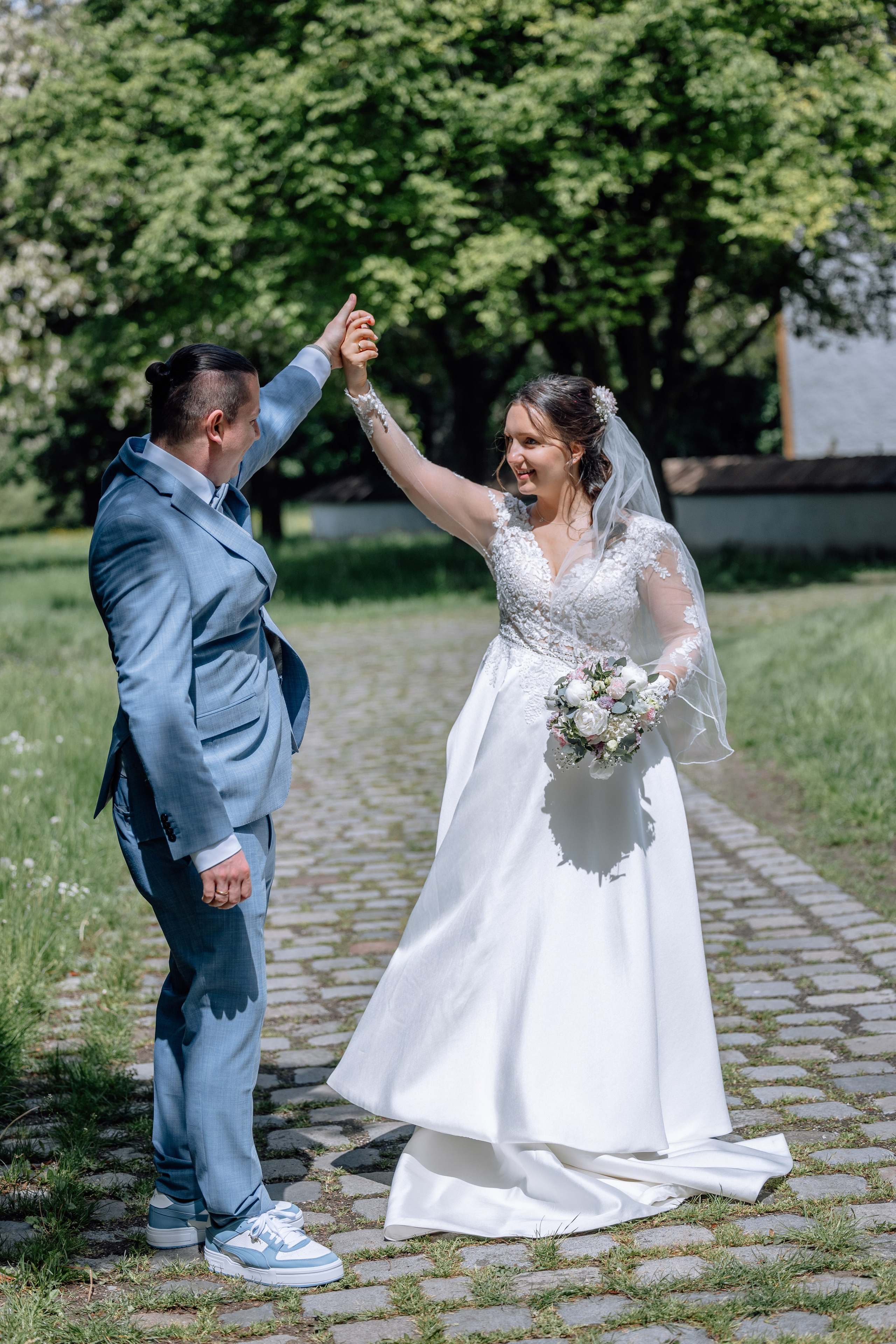 Trauung und Taufe: Heilig-Kreuz-Kirche. Hochzeitsfotograf München Taufe Familienfotograf Tanja Mauke
