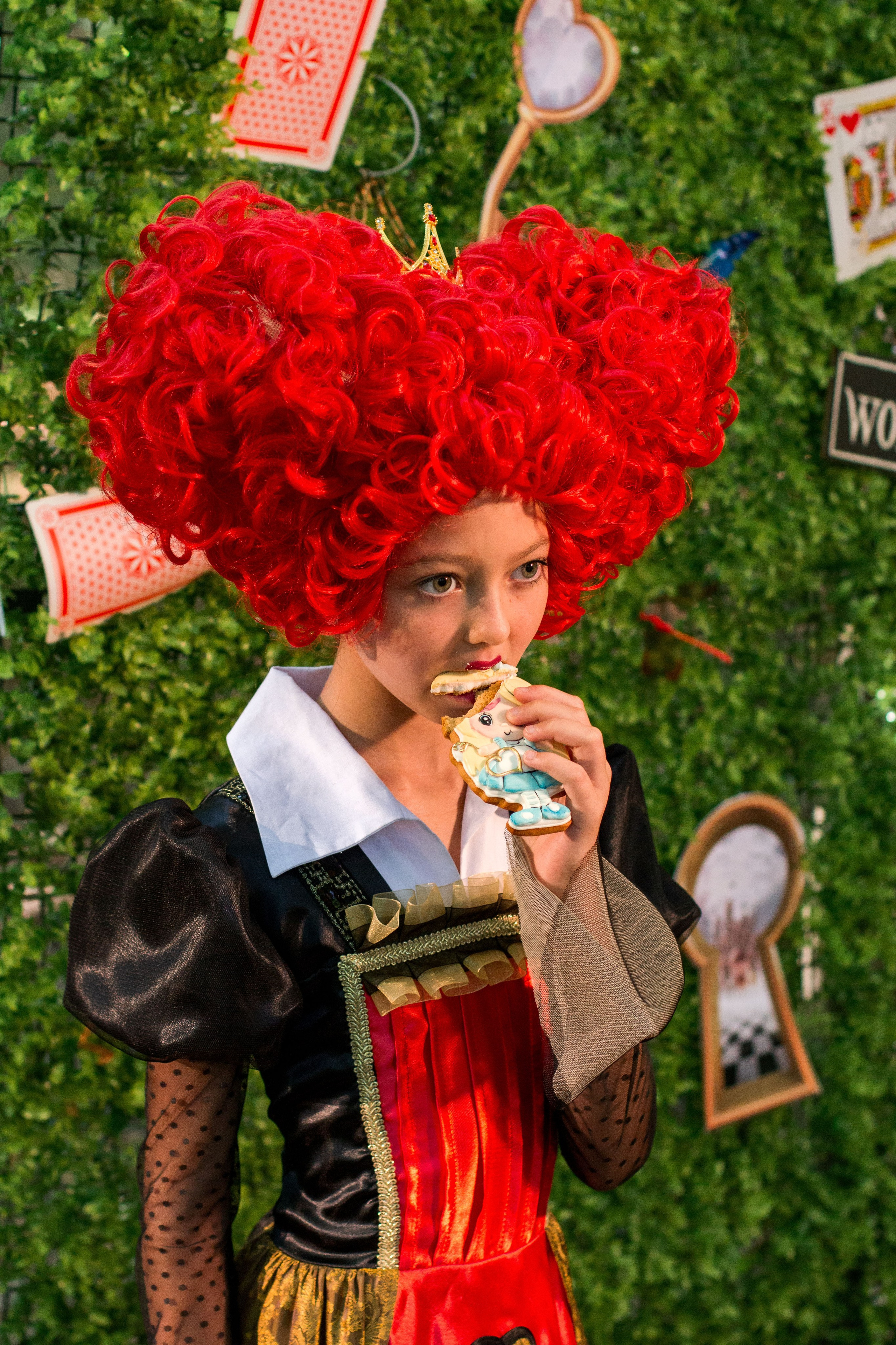 Алиса в стране чудес. Детский и семейный фотограф в г. Бельцы