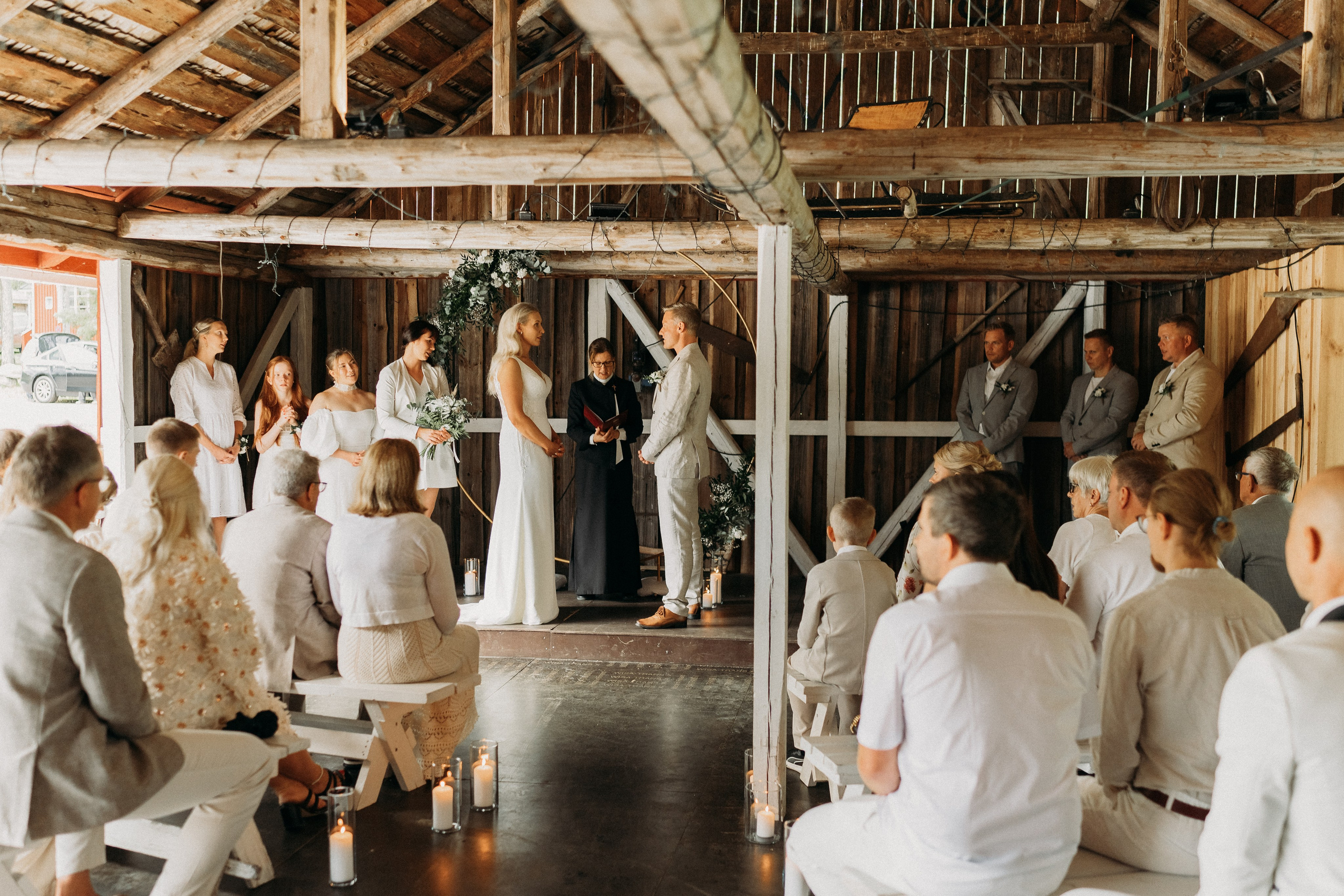 A&O. Wedding and portrait photographer in Helsinki Vickan O