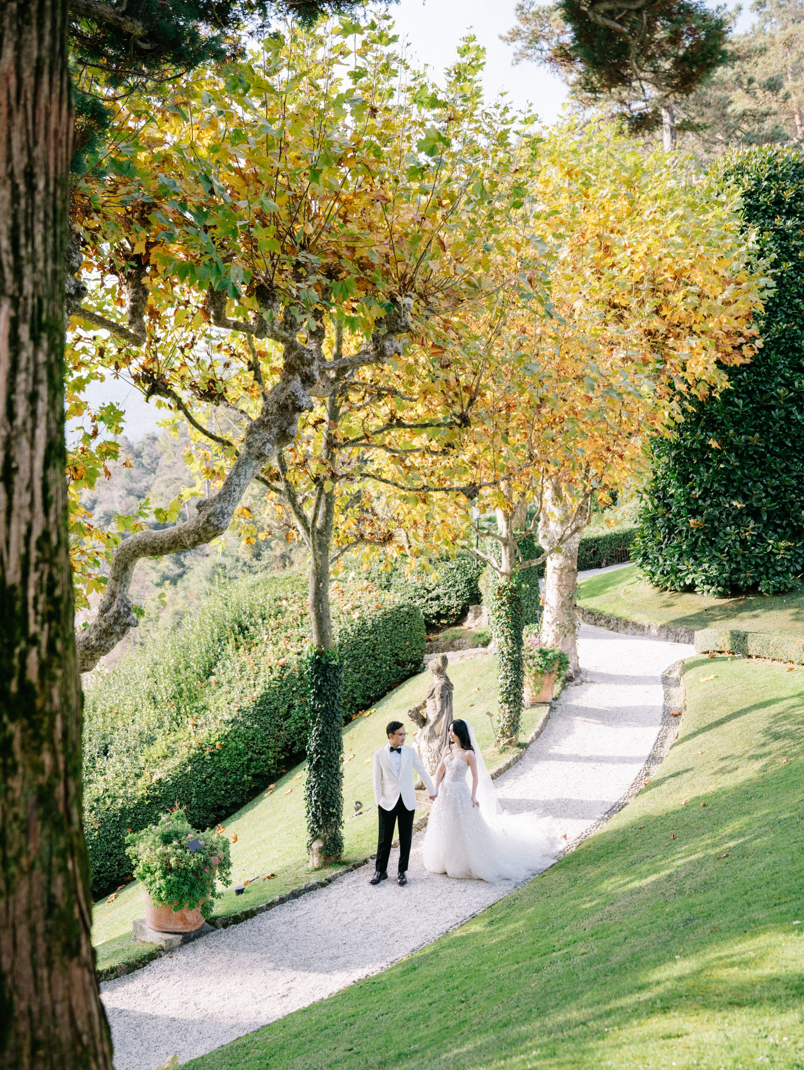 Lake Como. Lake Como Photographer — Proposal | Wedding | Elopement
