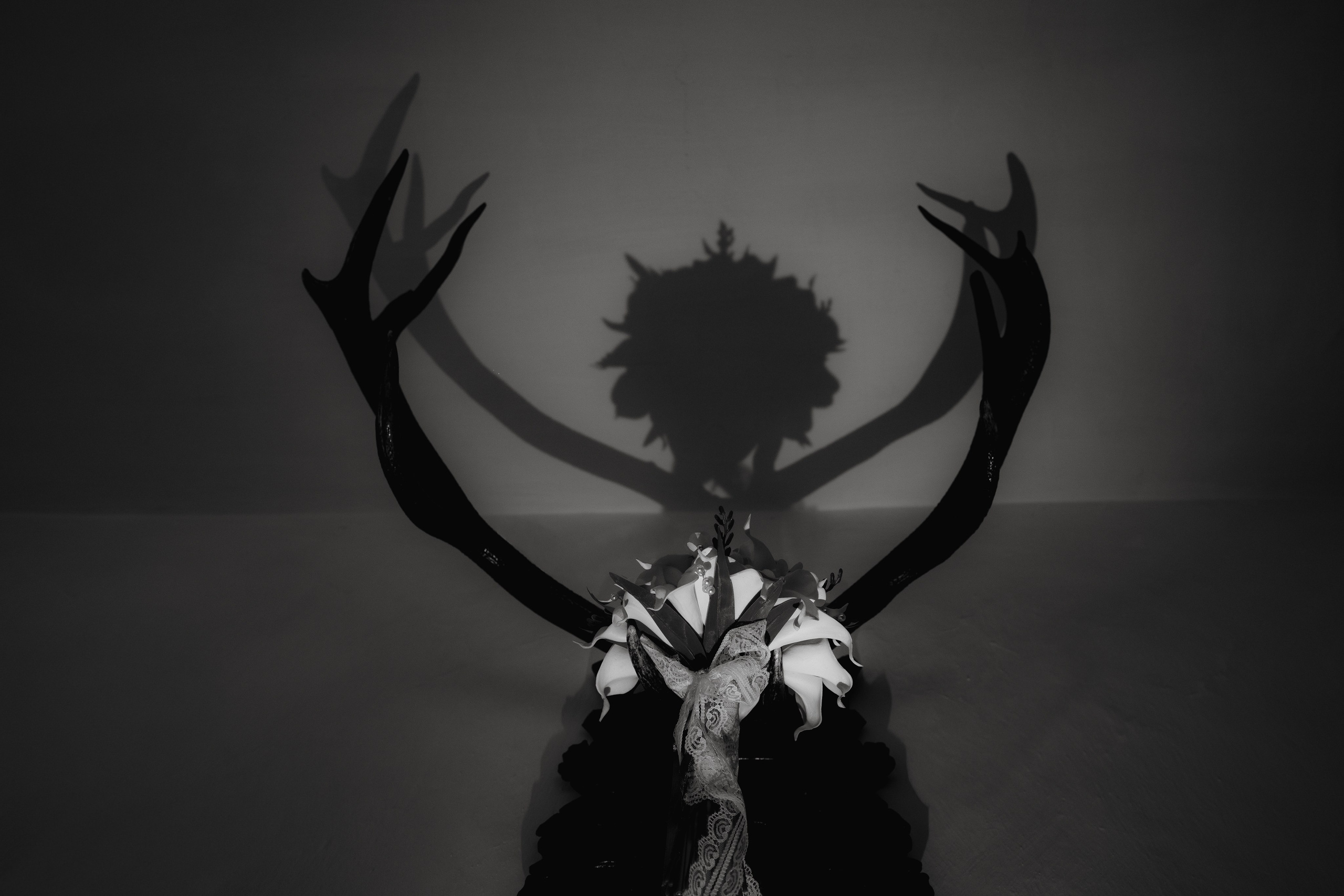 Documentary Weddings. Adrian Aioanei — Fotograf profesionist de nuntă în Iași, Suceava și București. Specializat în evenimente, portrete și fine art