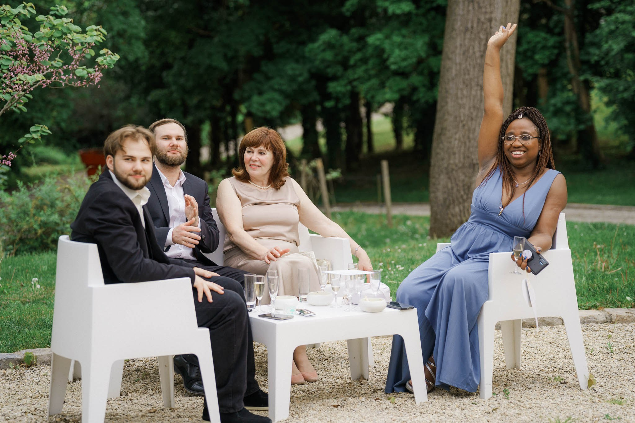 K& F, destination wedding photographer in L’Orangerie de l’Orée du Bois, France