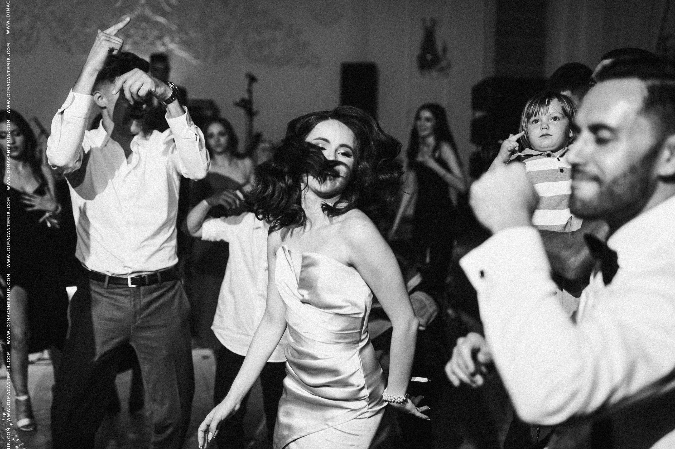 MIHAIL + SABINA | Grand Élysée. Fotograf de nuntă în Chisinau, Moldova. Poze și Video Comerciale