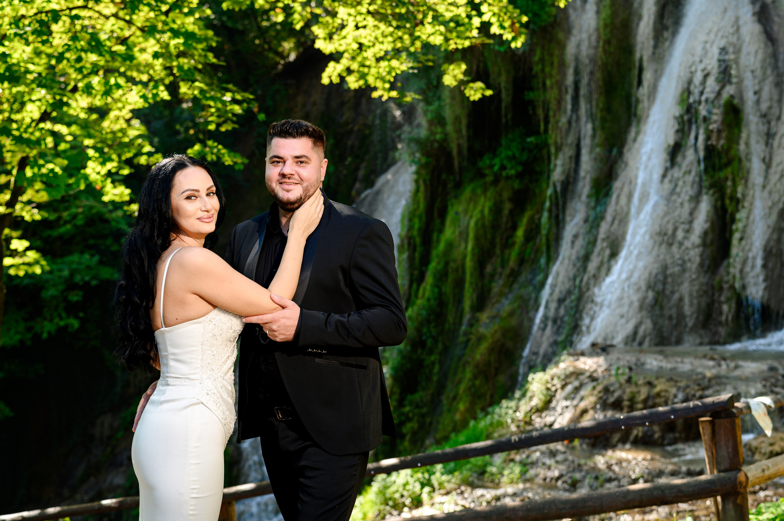 Laura & Cosmin. Mugurel Olteanu Fotograf