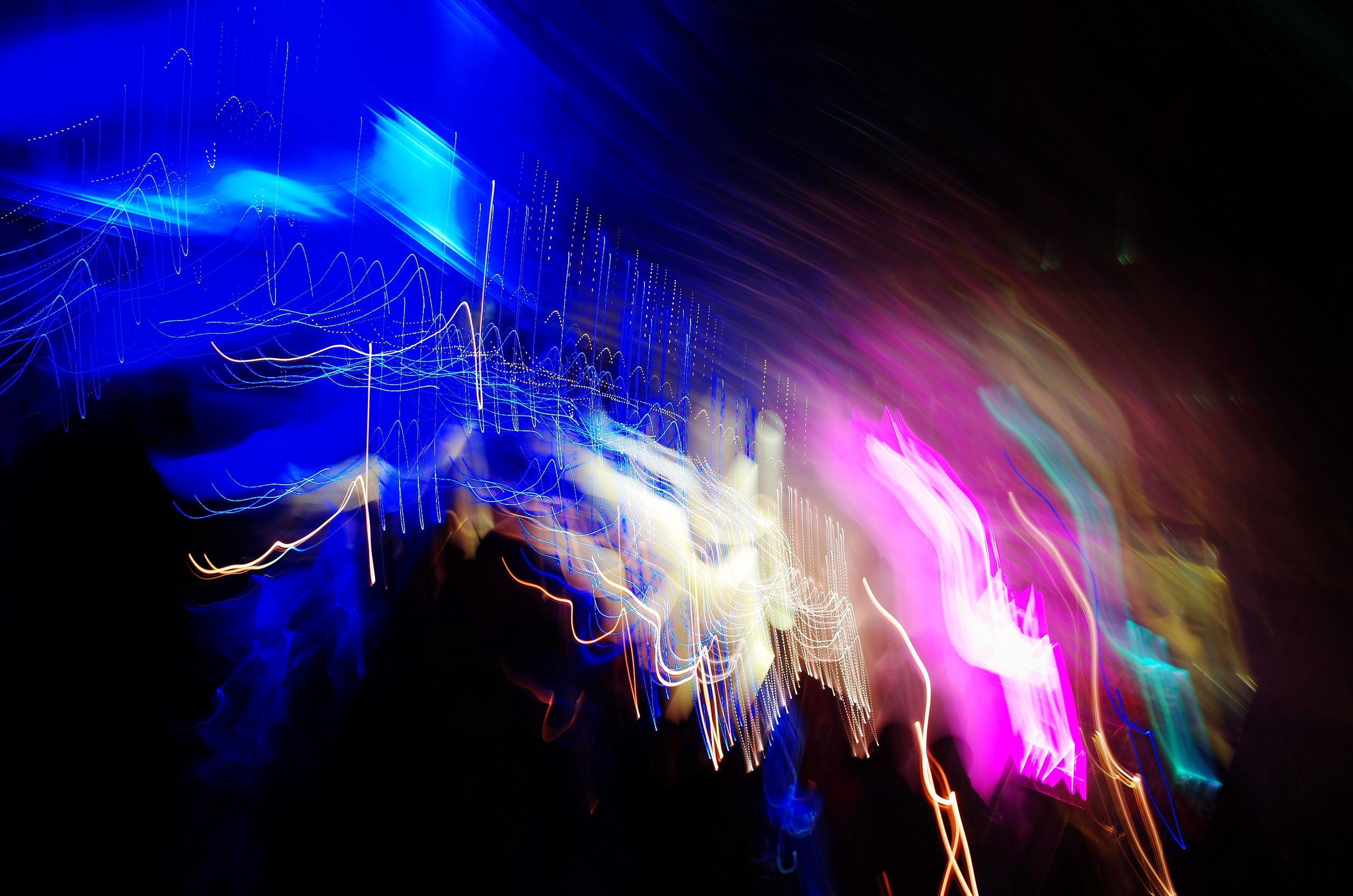 Catching music in the light. Victoria Dini. Art photography in London / Folkestone, UK