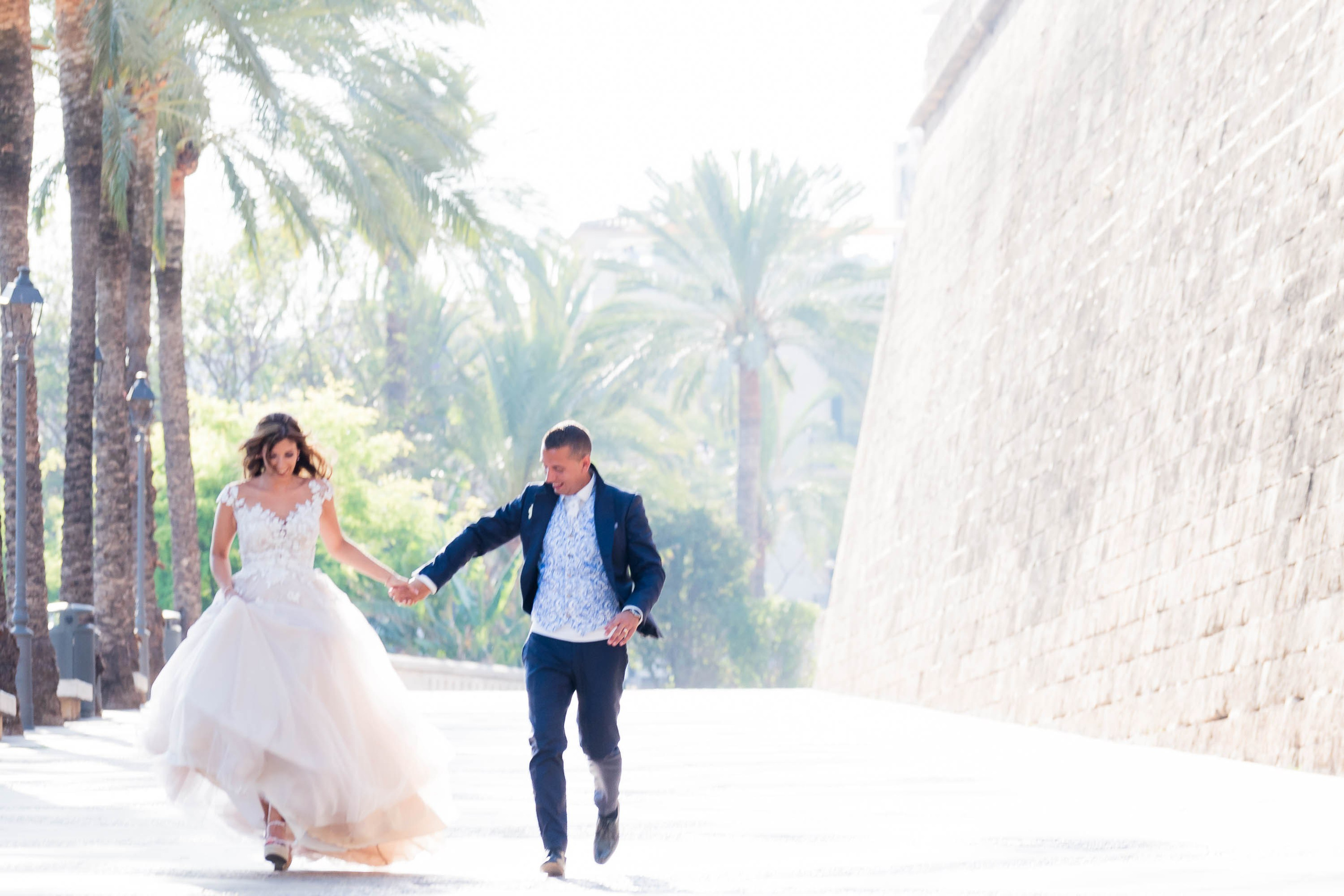 Wedding in Mallorca at Mhares Beach Club. Mallorca Wedding, Corporate & Social Photographer
