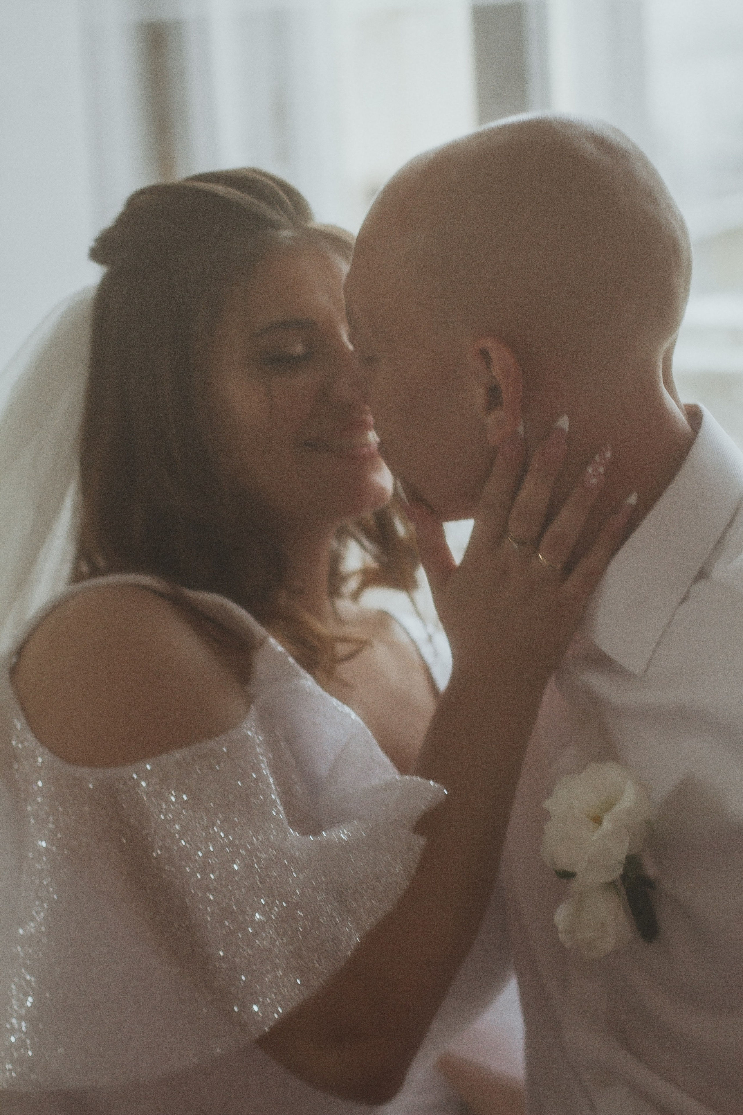 Marriage registration of Lilia and Vitaly. Iryna Zhyvora | Photographer | Stockholm