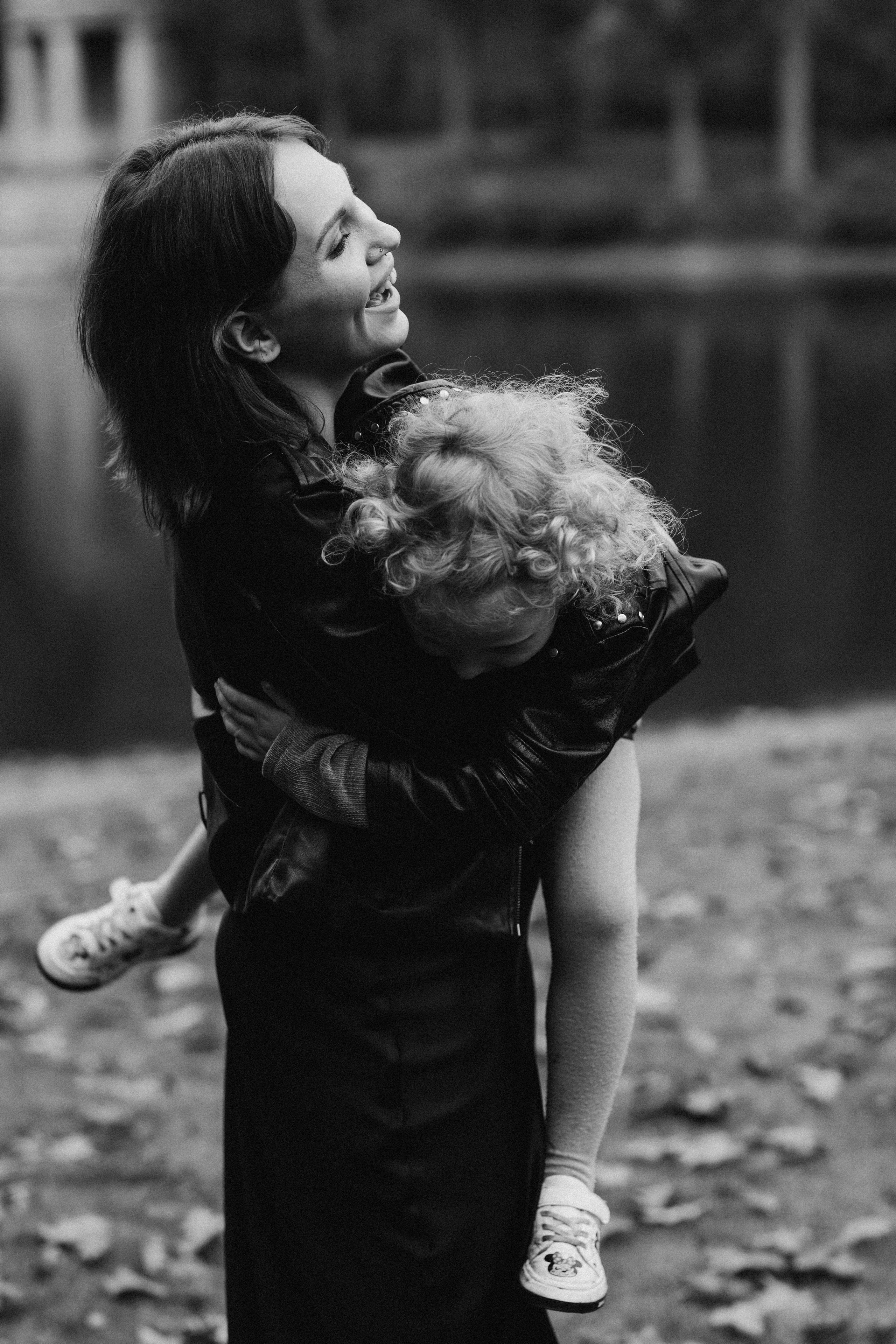 Lera & Damira. Familien & Hochzeitfotografin Nadja Holzmann