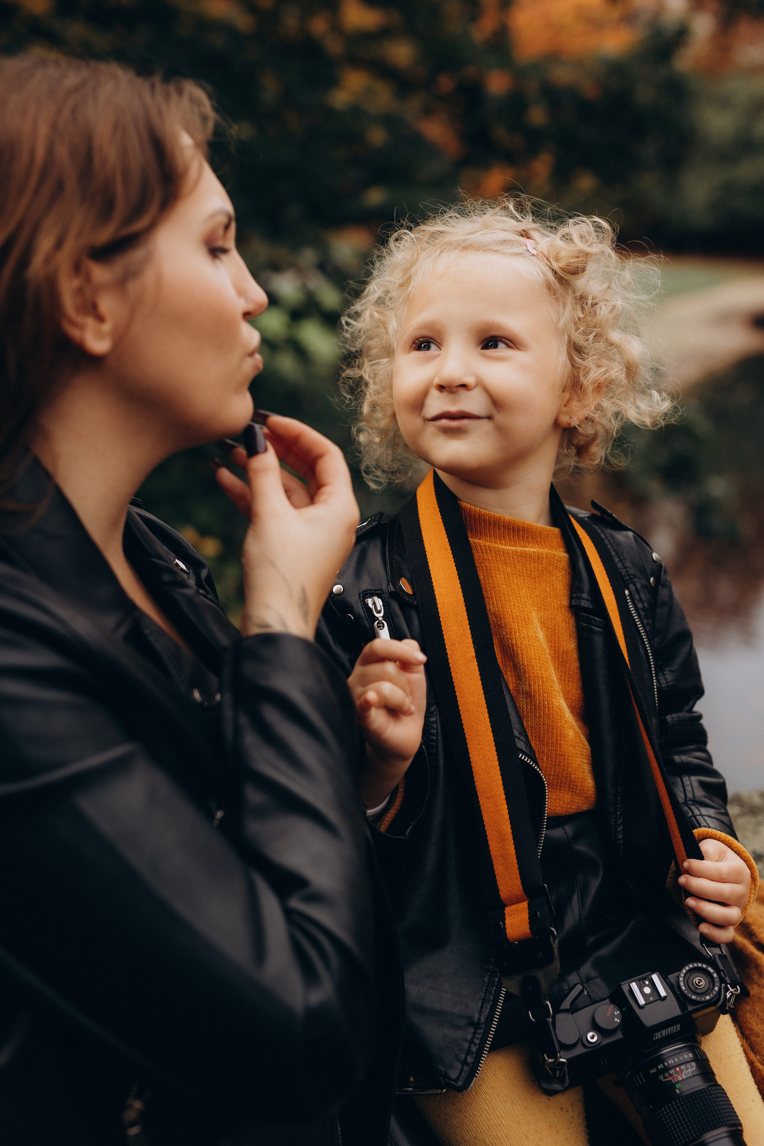 Lera & Damira. Familien & Hochzeitfotografin Nadja Holzmann