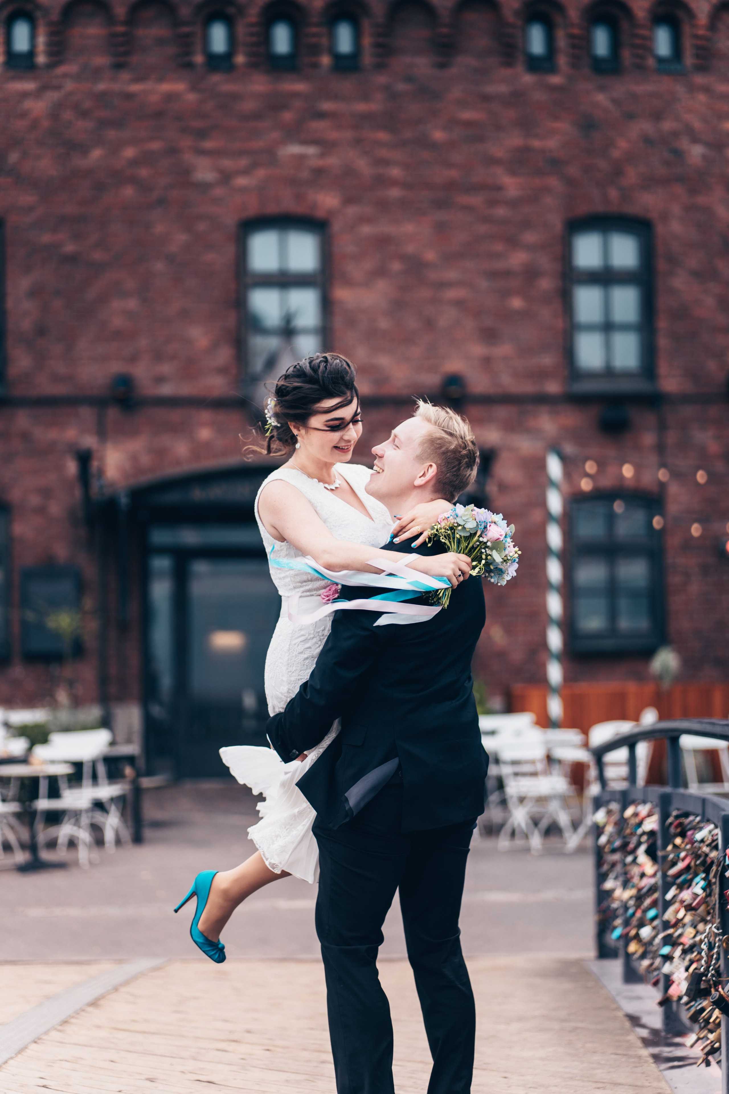 DiaFoto Barcelona Wedding Photoshoot | Barcelona Wedding Photographer. DiaFoto — Wow Photographer in Barcelona | Premium Barcelona Photoshoot Experience