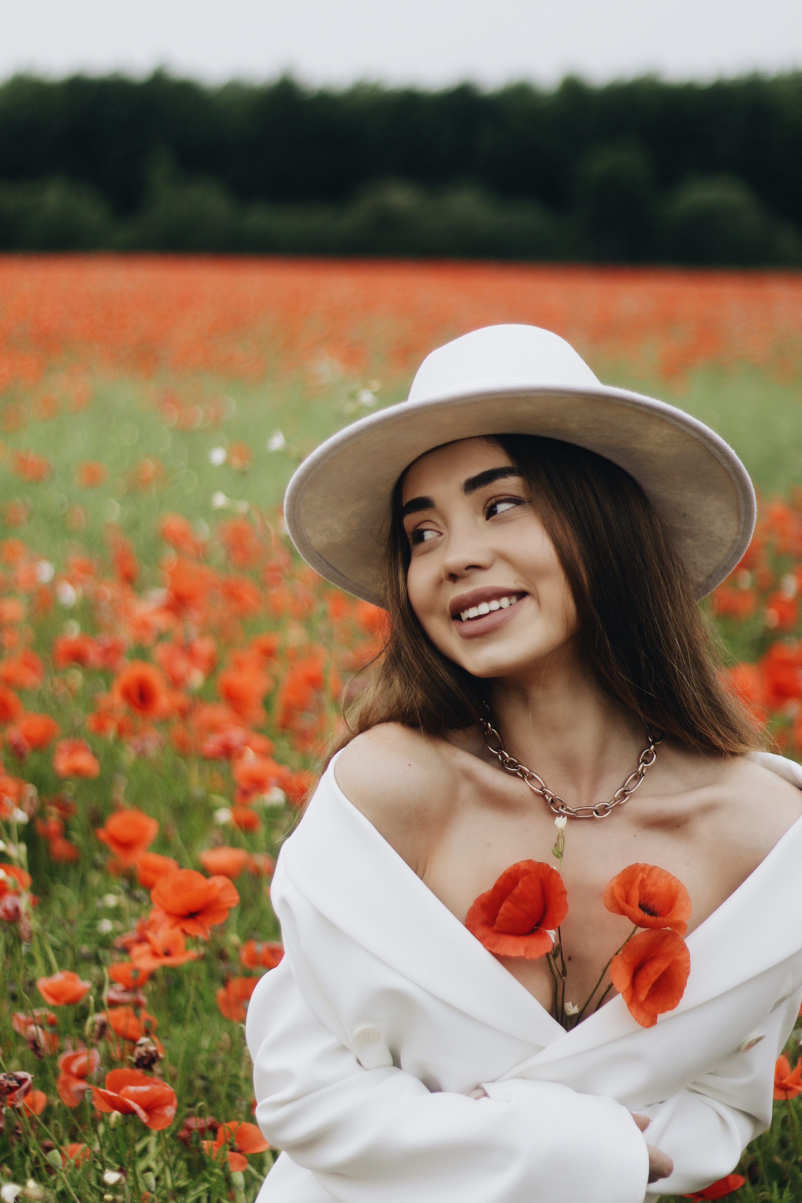 INDIVIDUAL. Anastasia Krylova | Photographer in Budapest