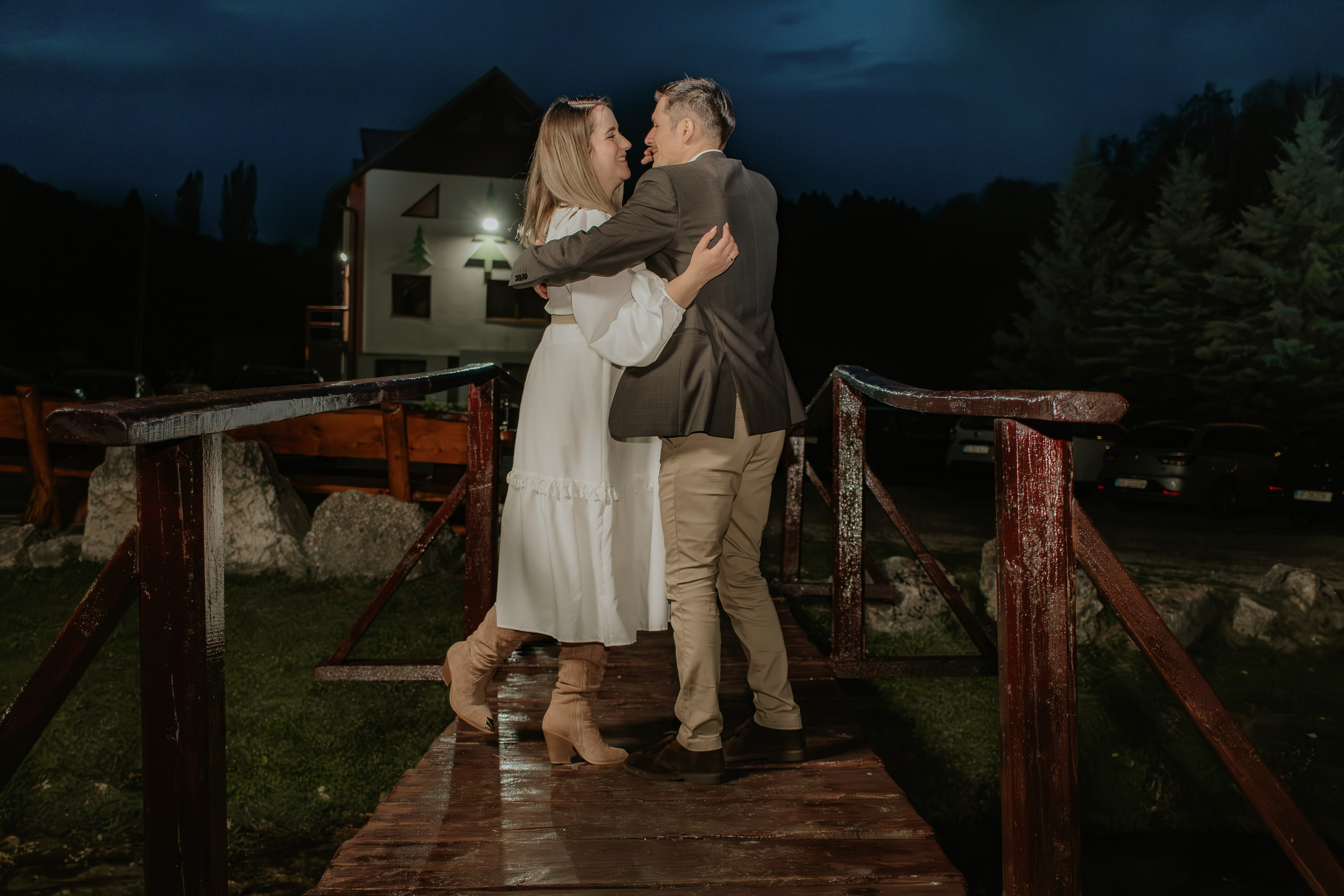 Razvan. Fotograf si videograf — evenimente si studio