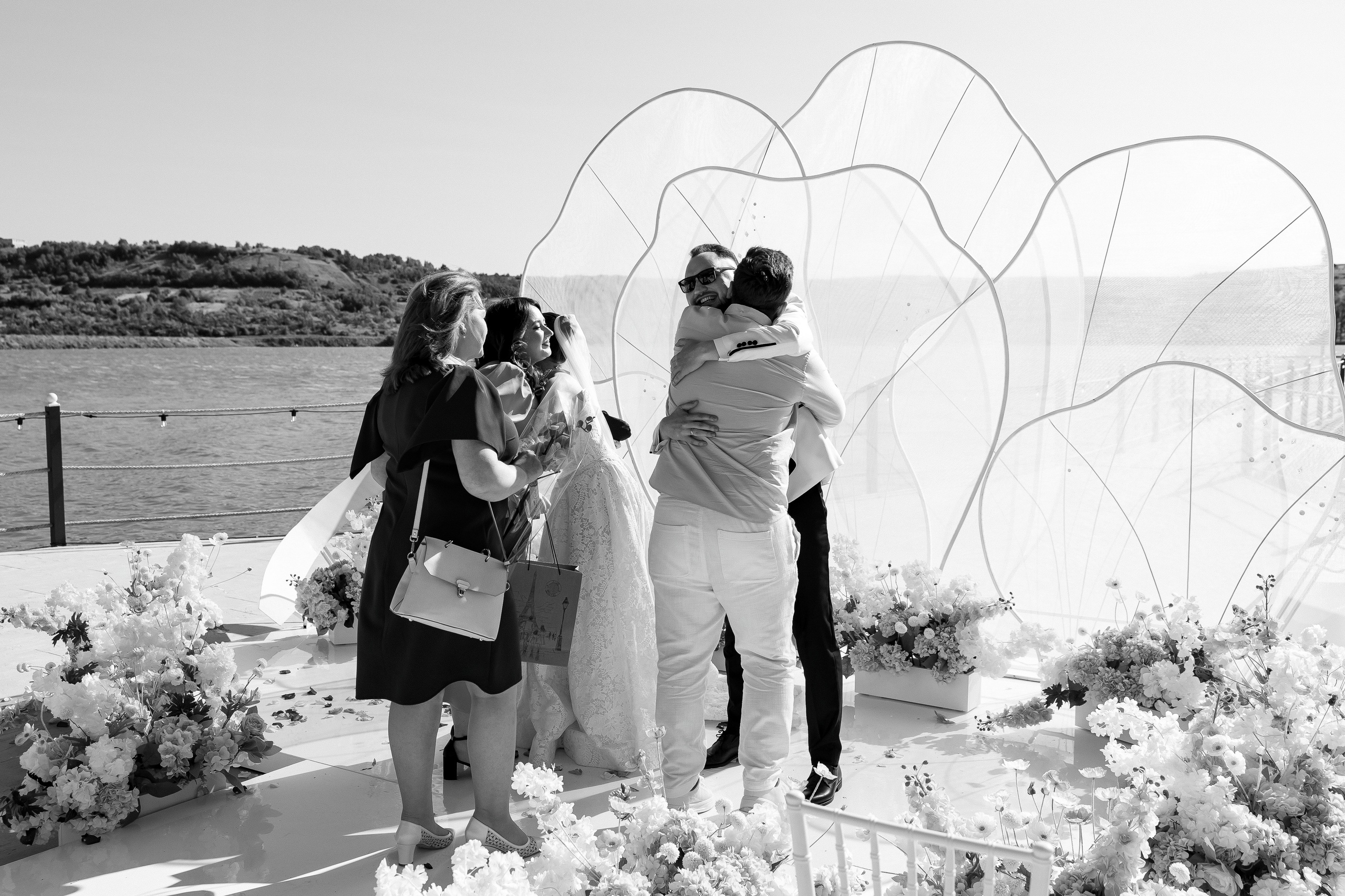 Florin & Corina — Complexul Turistic Costesti — Wedding Day. Servicii Foto și Video 067188353