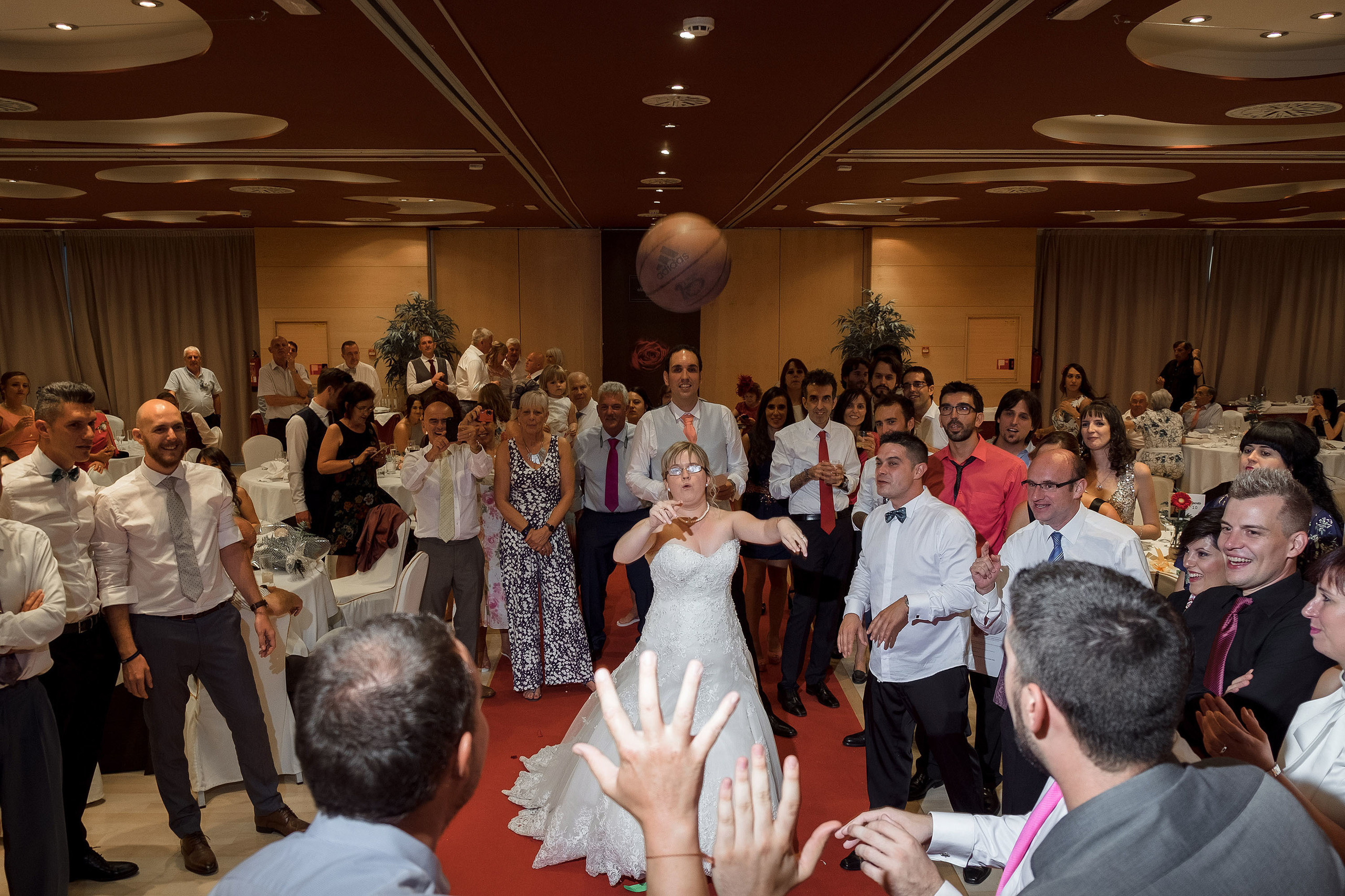 Boda Catedral Huesca - Abba Hotel - Hannah & Sergio. PIXLOVE - Fotógrafos de bodas Huesca Pirineos Zaragoza