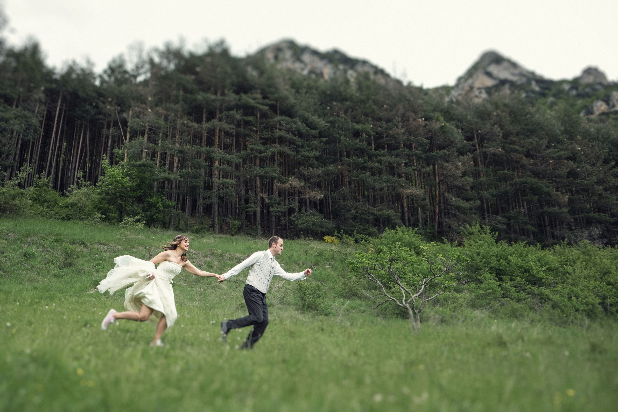 Postboda en el Monasterio de Obarra - Iglesia Santa María | Patri & Da. PIXLOVE - Fotógrafos de bodas Huesca Pirineos Zaragoza
