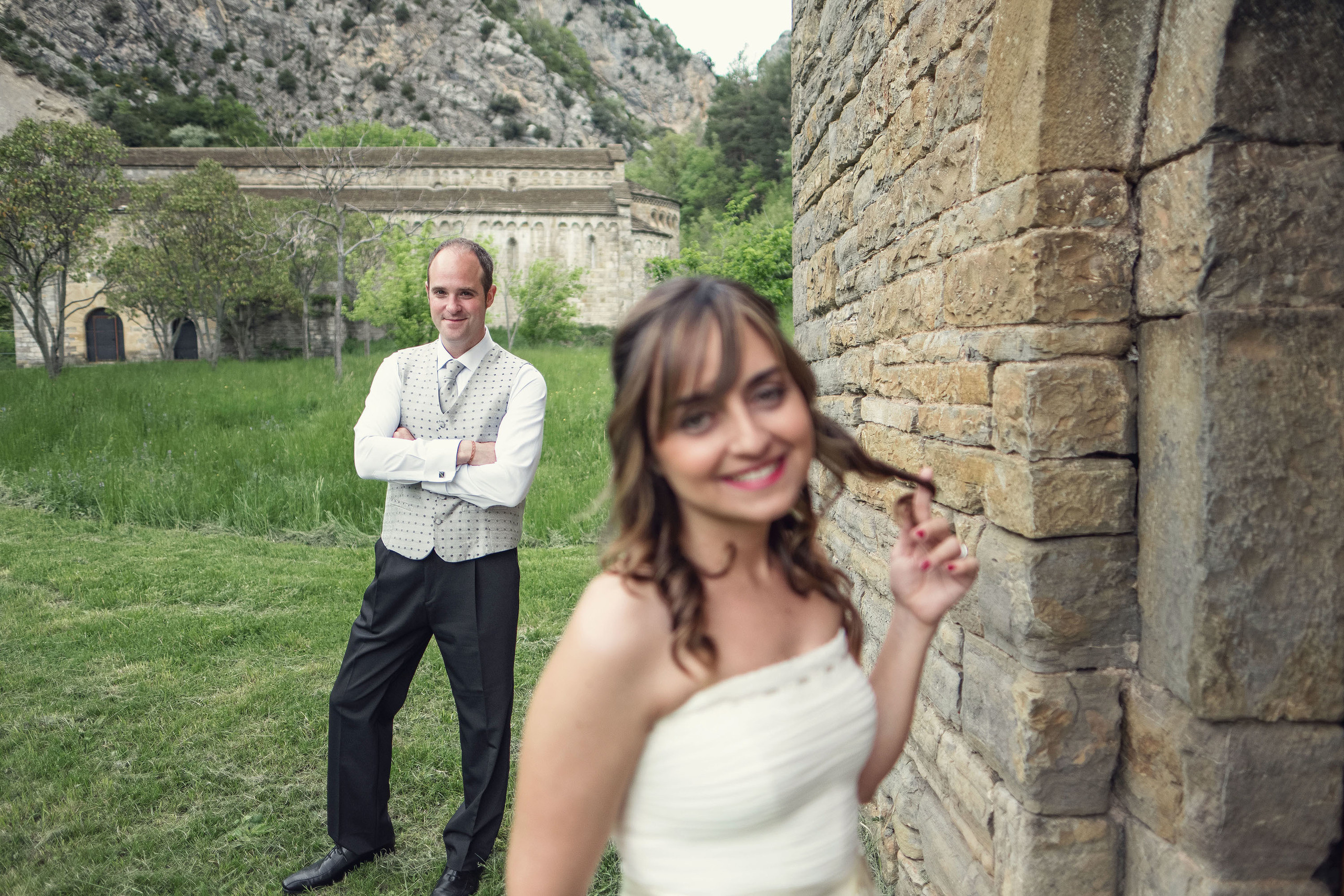 Postboda en el Monasterio de Obarra - Iglesia Santa María | Patri & Da. PIXLOVE - Fotógrafos de bodas Huesca Pirineos Zaragoza