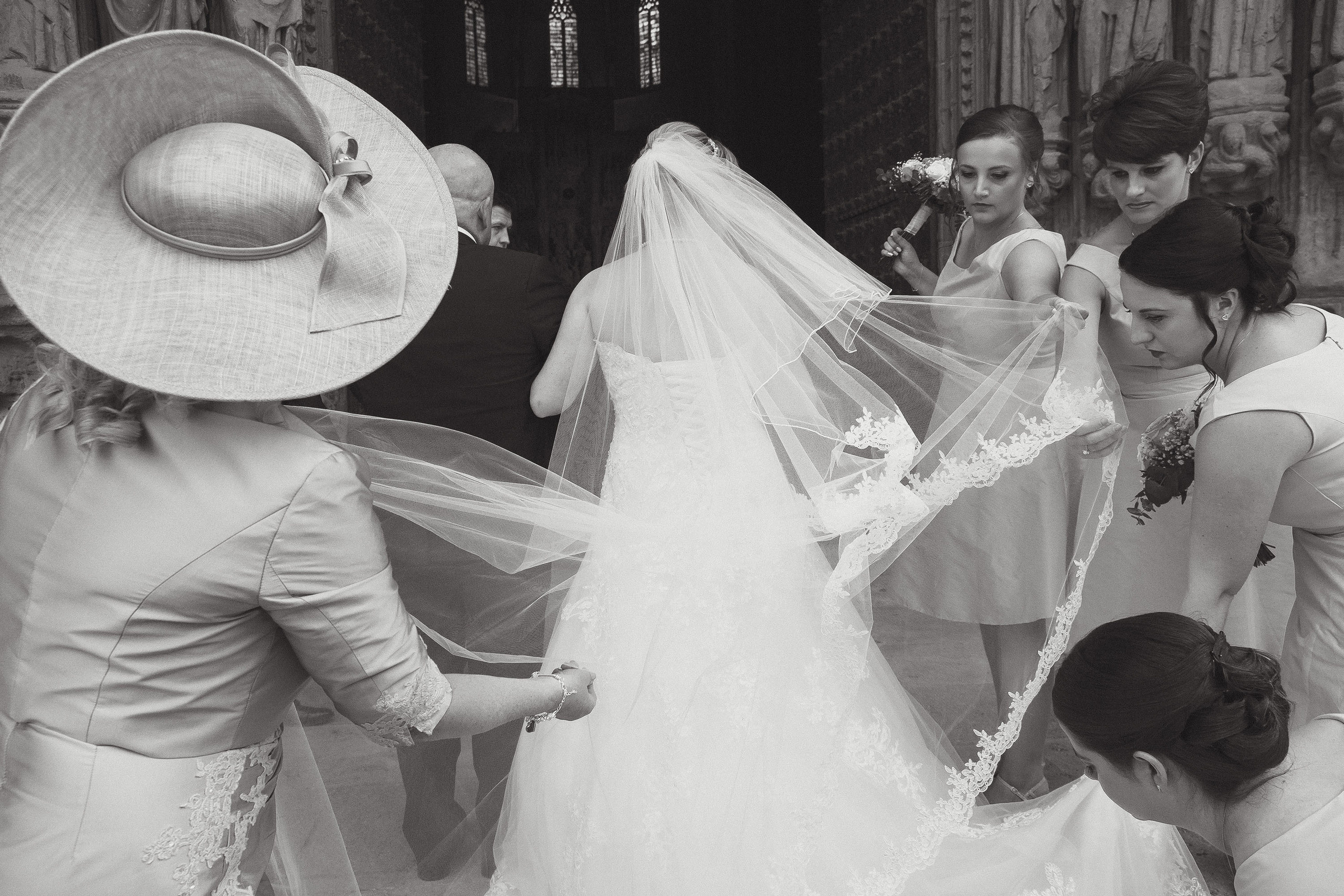 Boda Catedral Huesca - Abba Hotel - Hannah & Sergio. PIXLOVE - Fotógrafos de bodas Huesca Pirineos Zaragoza