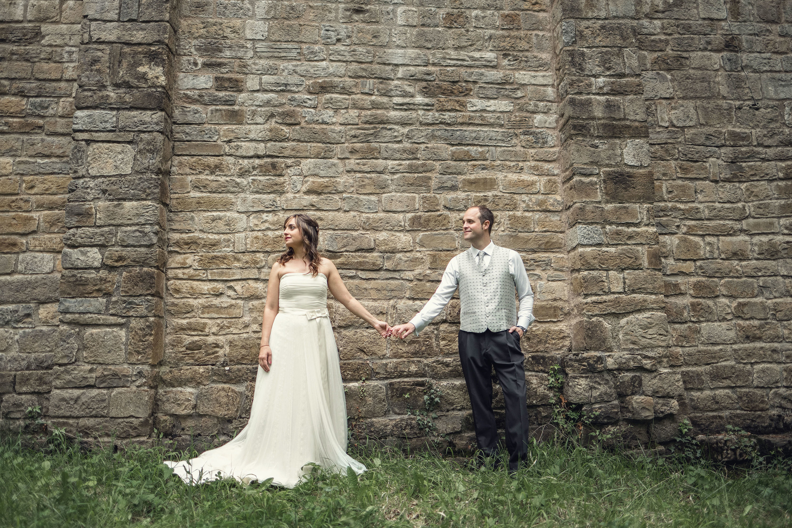 Postboda en el Monasterio de Obarra - Iglesia Santa María | Patri & Da. PIXLOVE - Fotógrafos de bodas Huesca Pirineos Zaragoza
