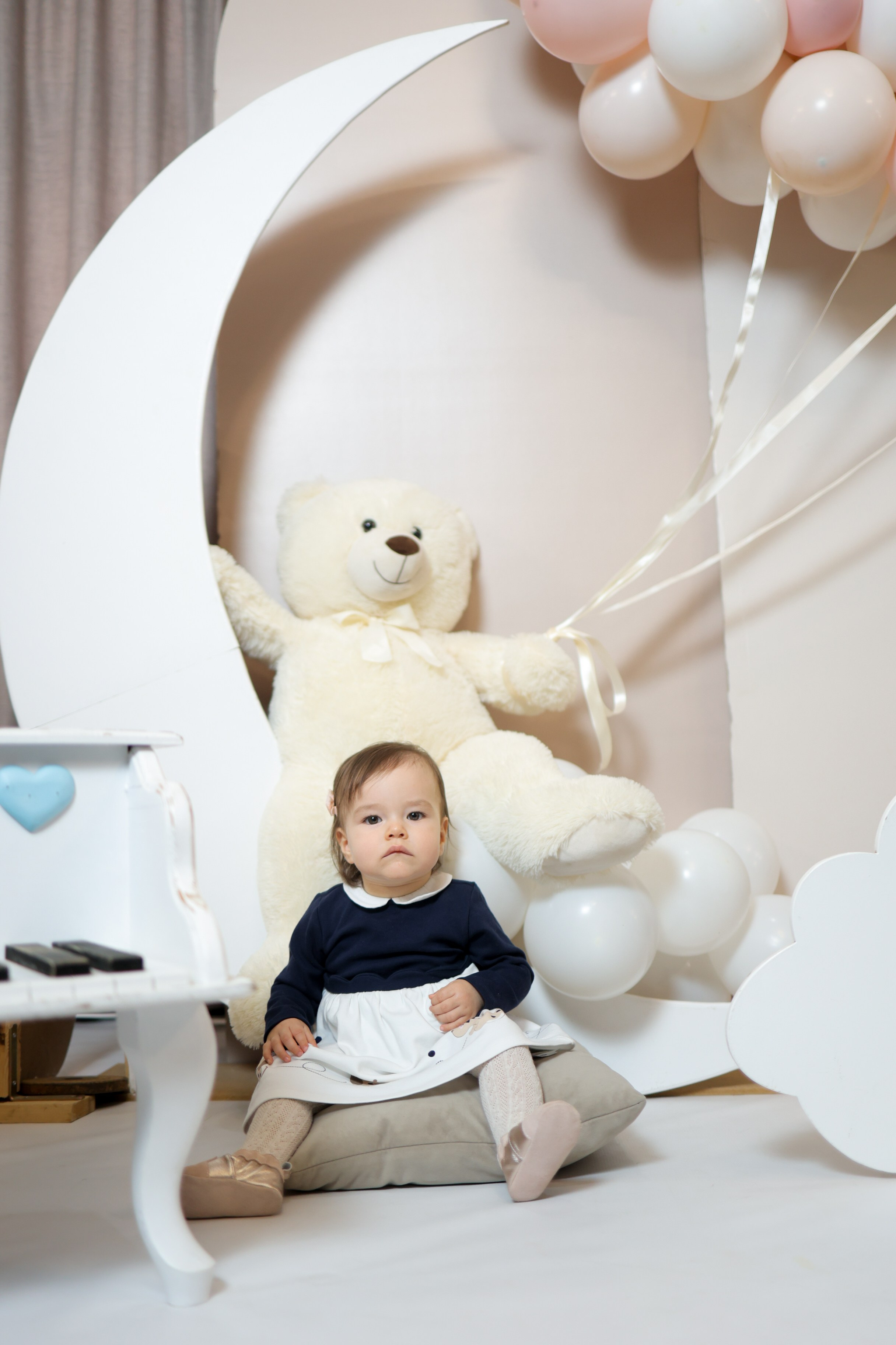 Emili. Vlada toskic wedding and event photographer