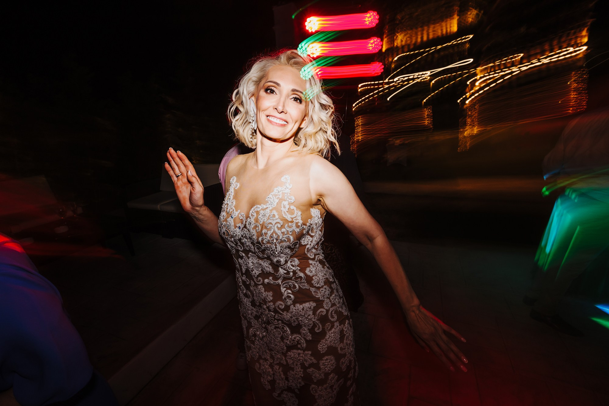 Lambros-Adriana. Fotograf și videograf de nuntă R. Moldova, Romania