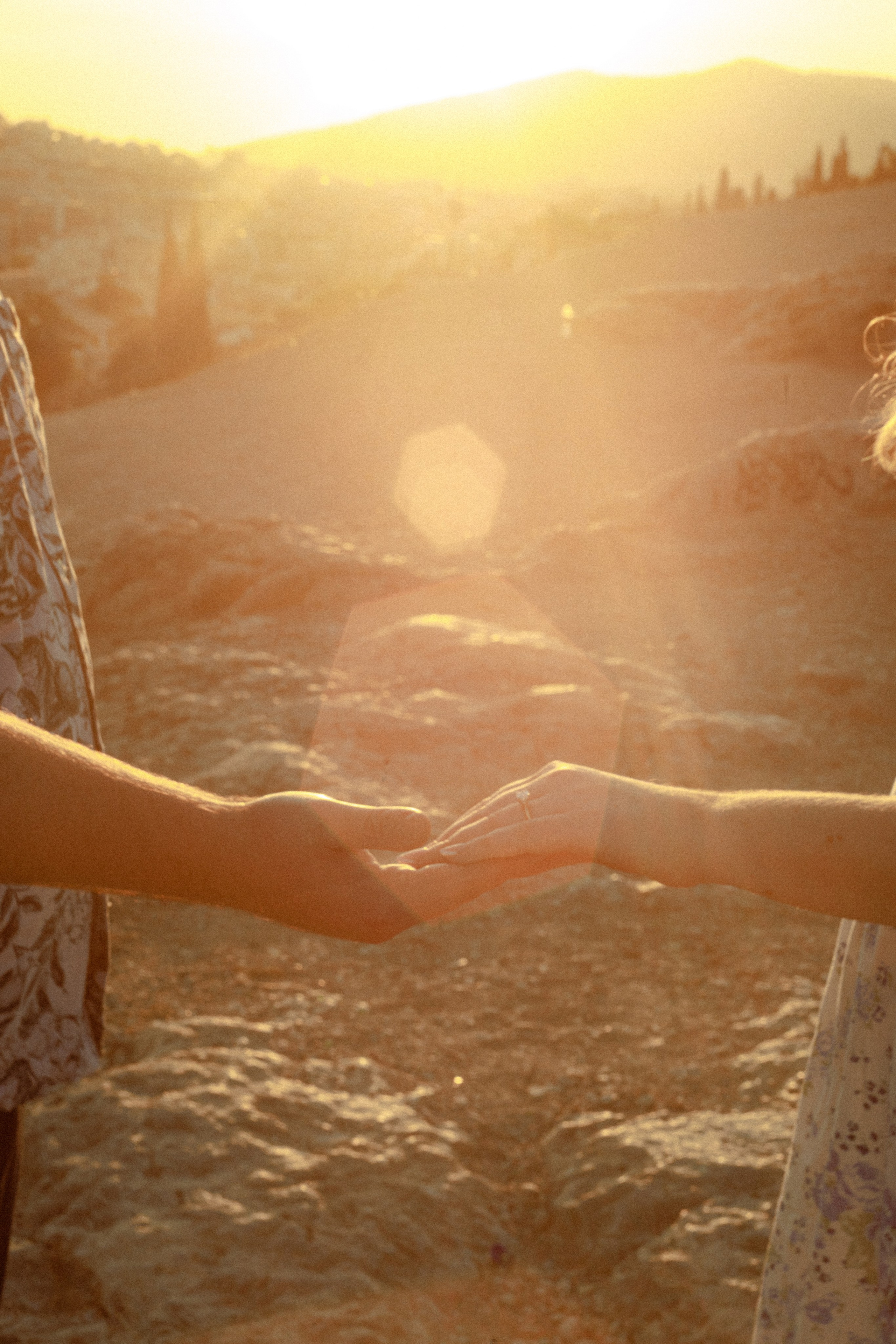 Tim’s proposal to Morgan. Photographer in Greece Kristina