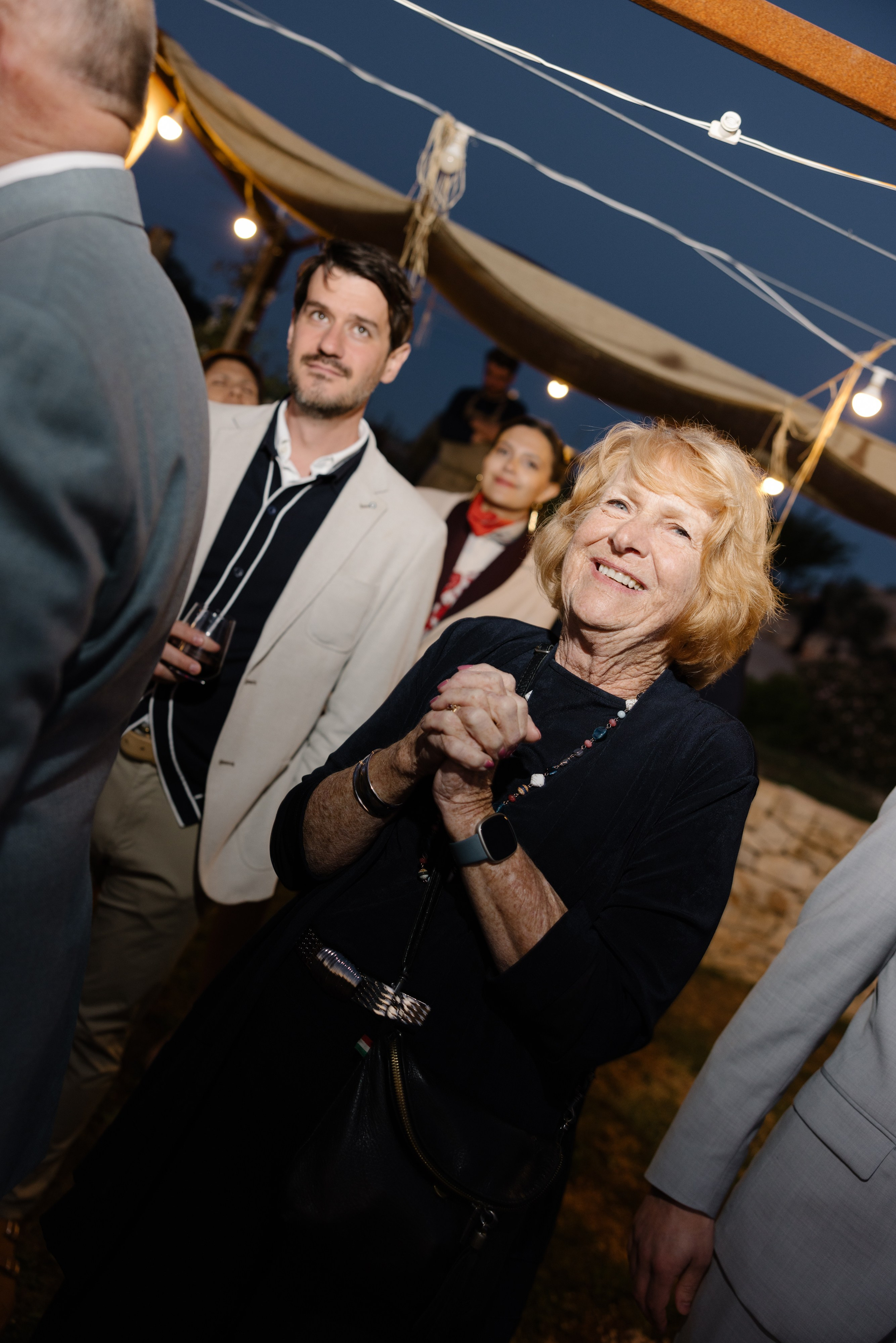 2. Весільний фотограф Вікторія Саврук