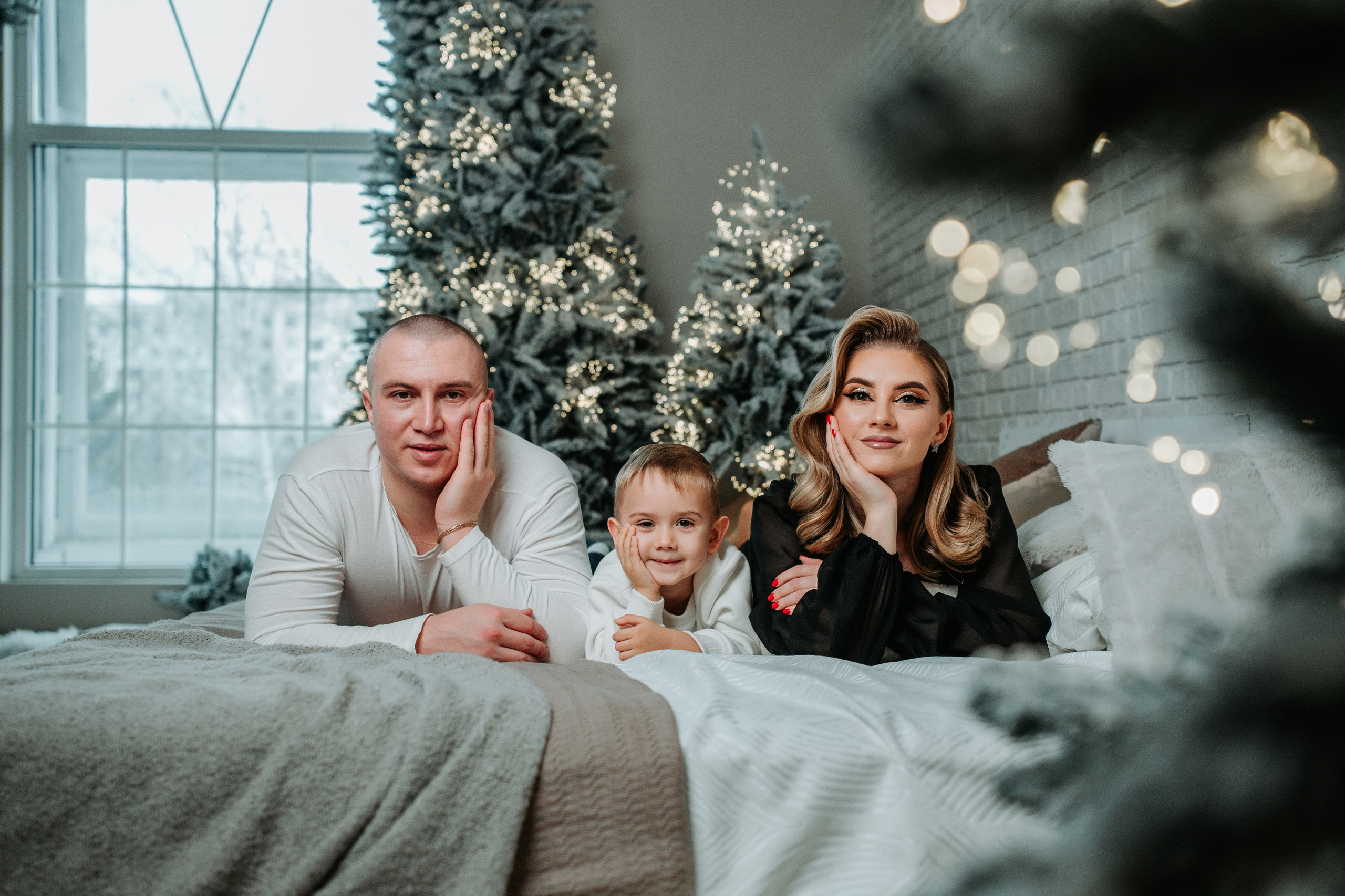 Christmas Time. Wedding, Family Photographer