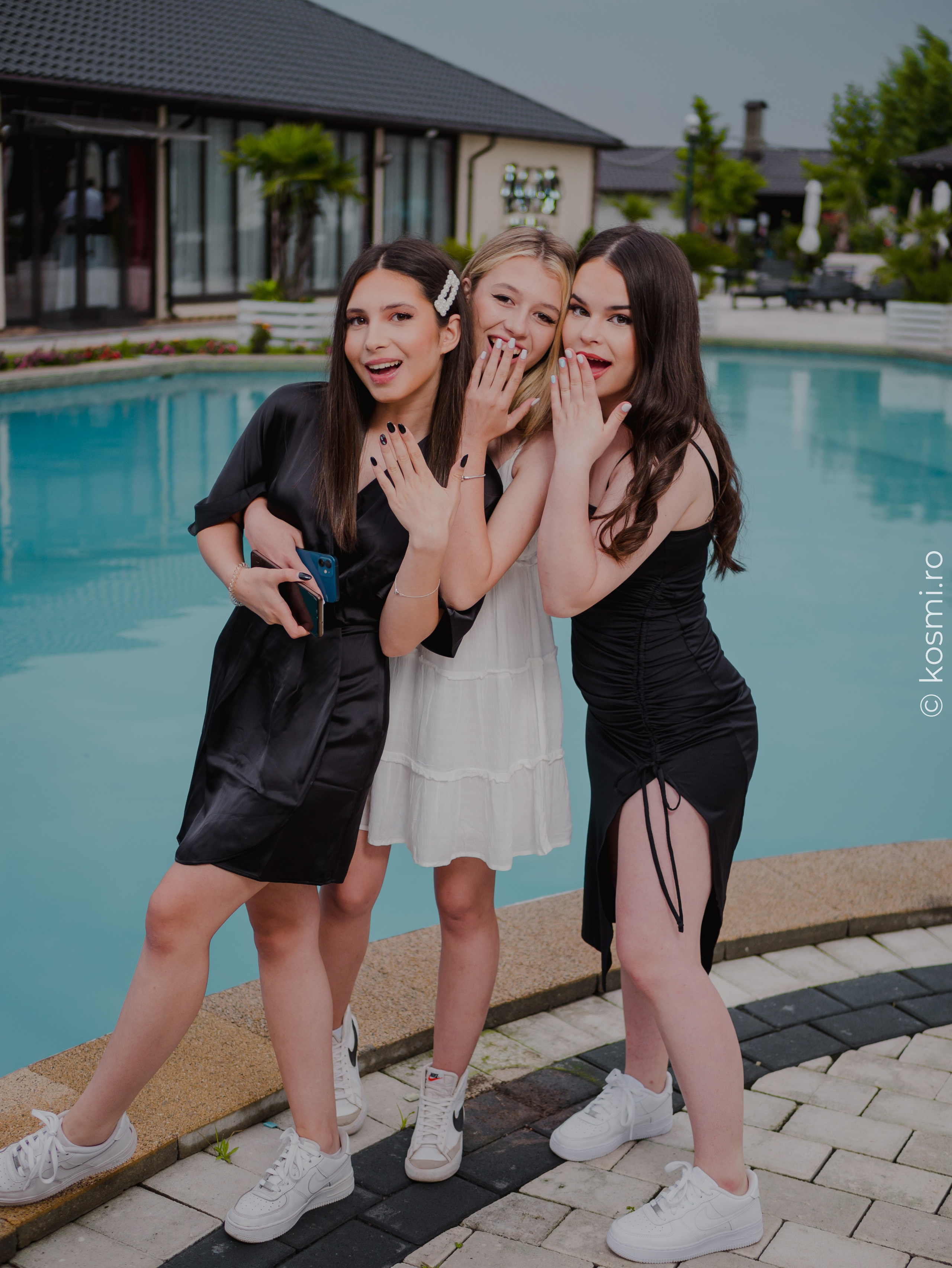 Vezi cele mai reușite fotografii!. Kosmi