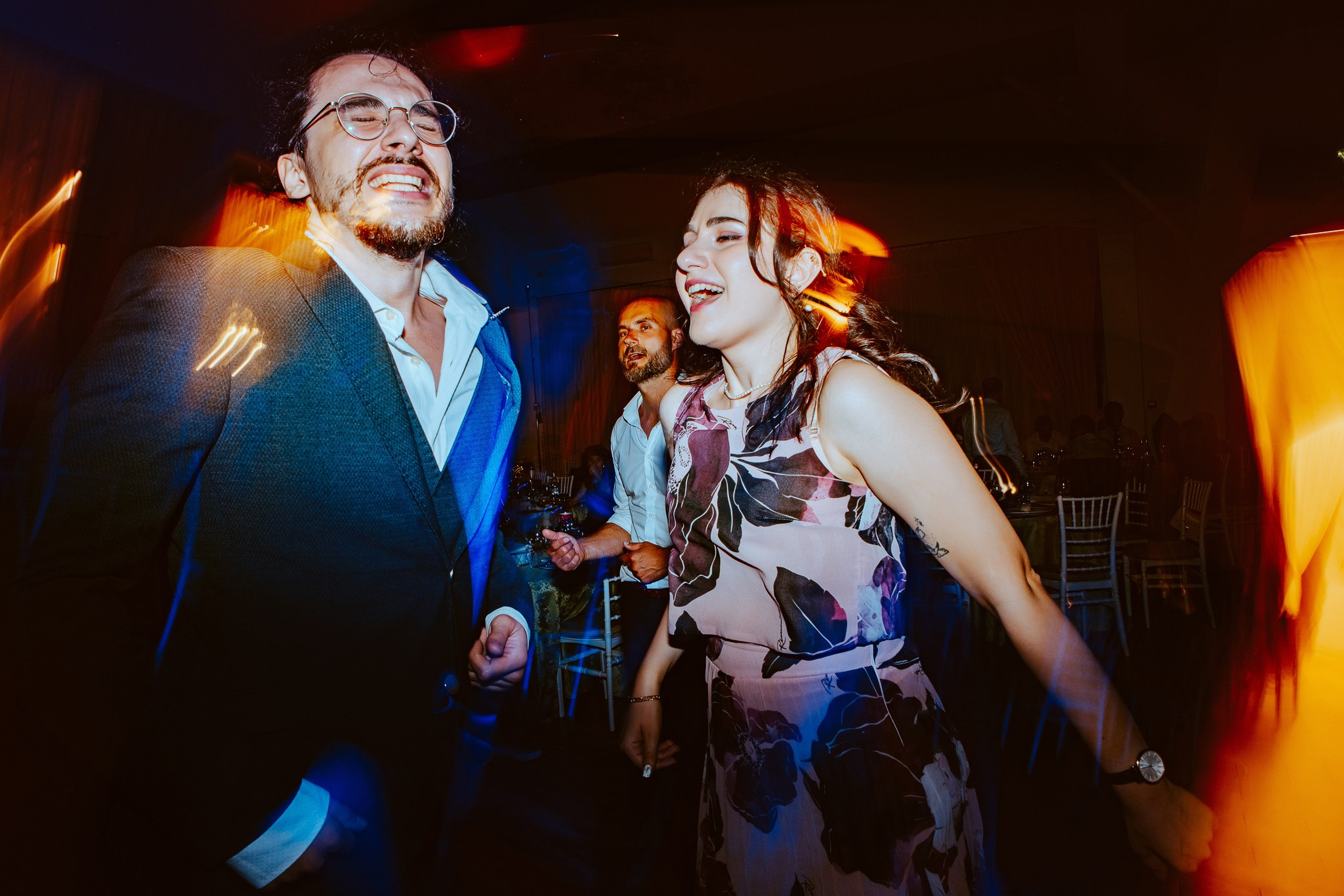 Radu si Diana. Wedding photographer and videographer