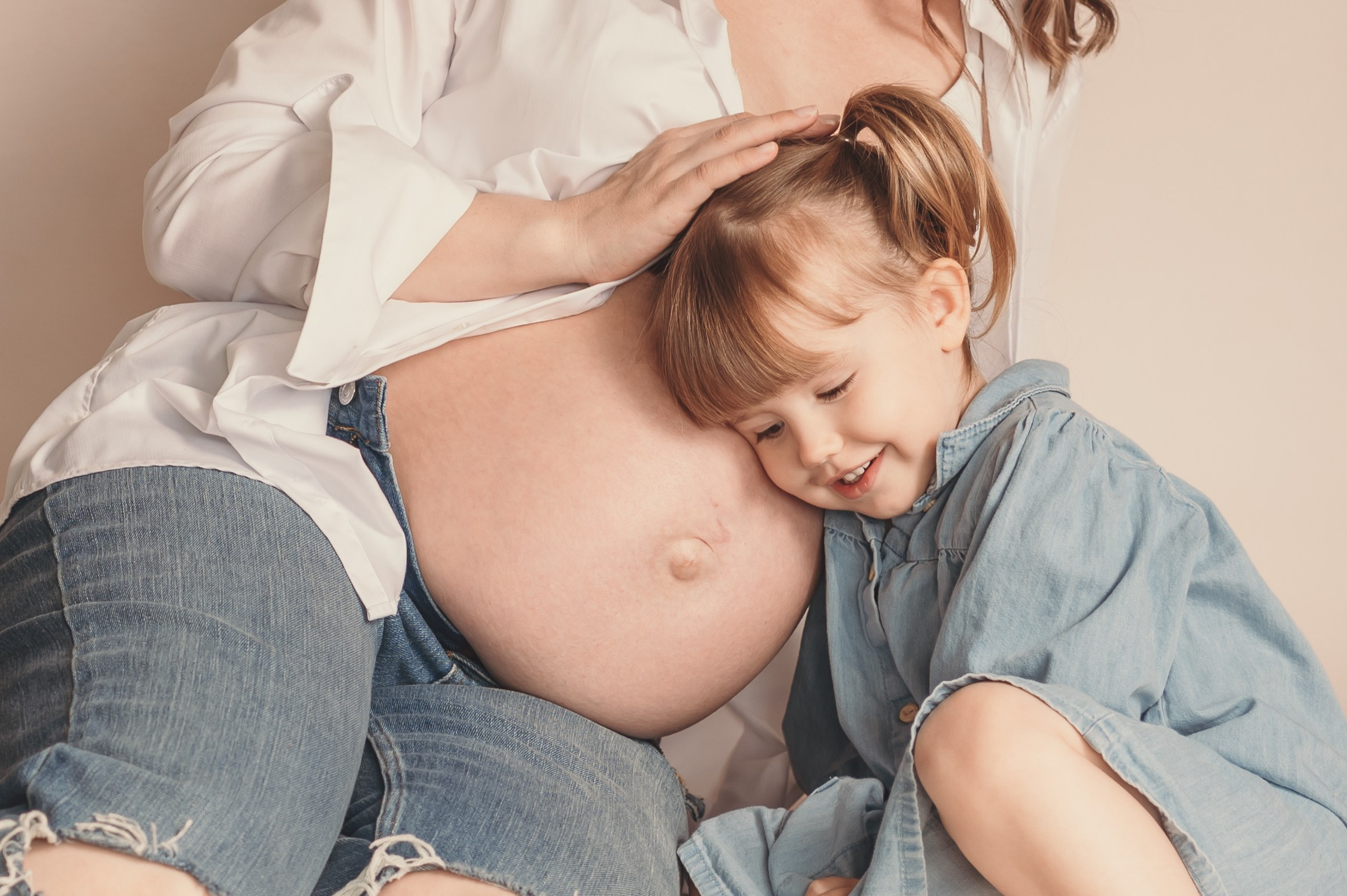 Family Session. Maternity Newborn and Family photographer Hamburg Claire Hambley