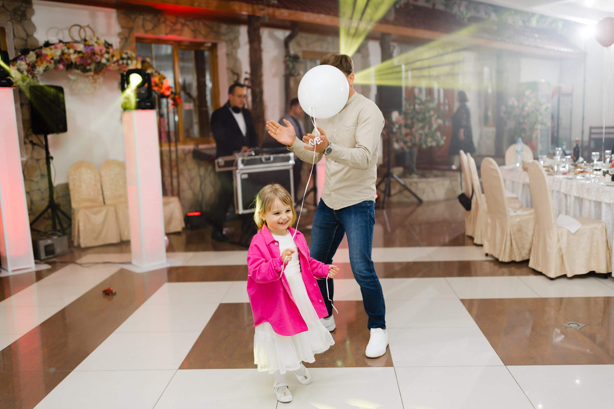 Ilinca. Fotograf și videograf de nuntă R. Moldova, Romania