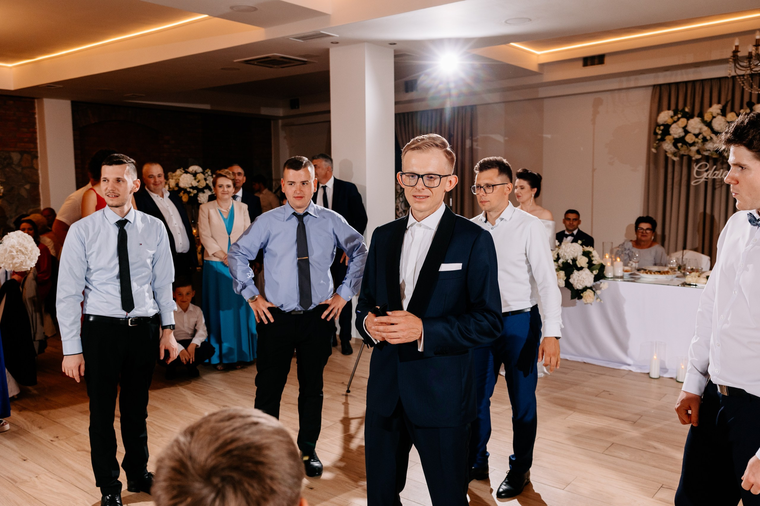 Wiki ♡ Przemek. Fotograf Ślubny Warszawa - Sesje Biznesowe Rodzinne Eventy