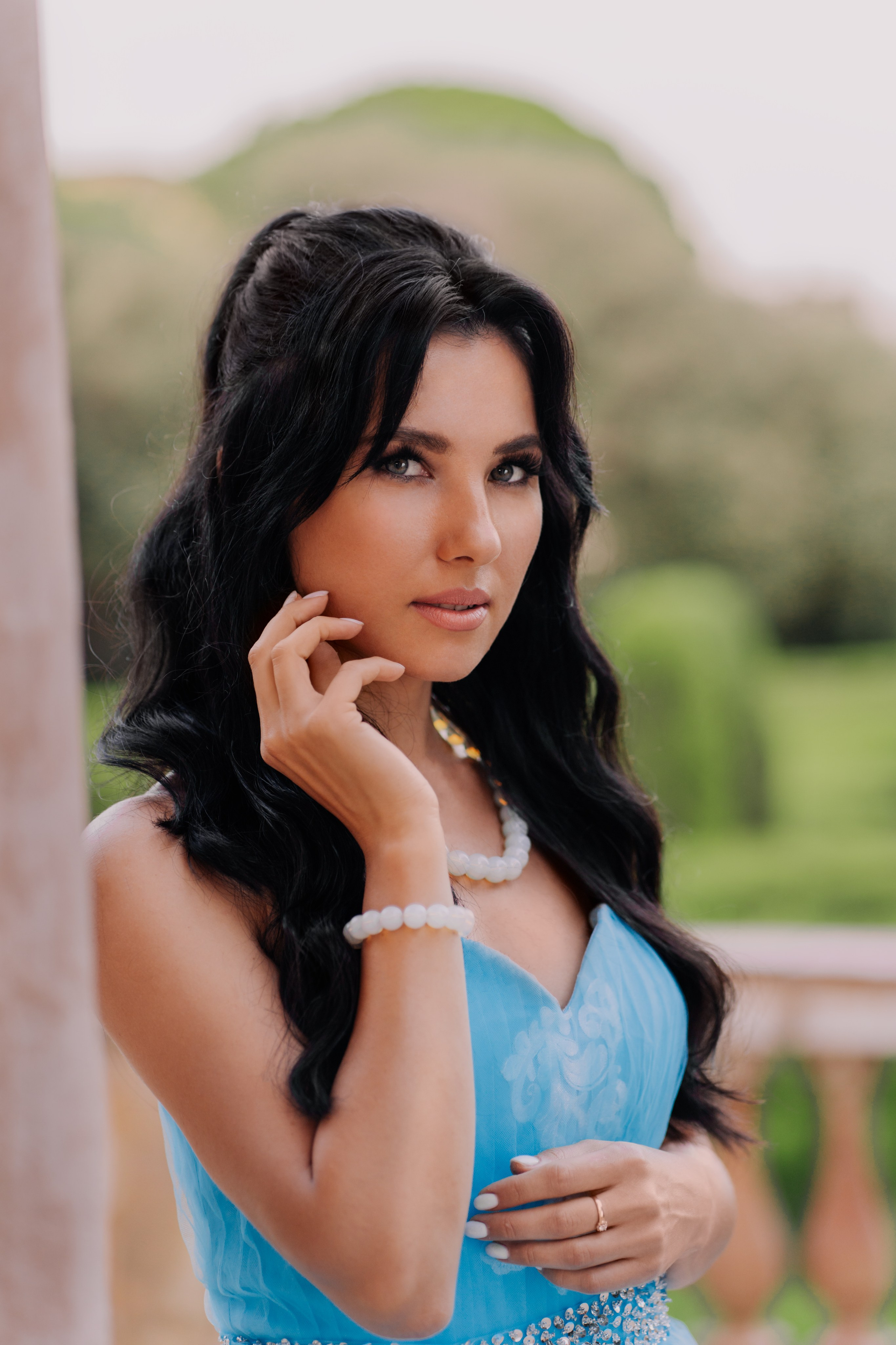 Barcelona Wow Dress Rental Luxury Photoshoot. DiaFoto — Wow Photographer in Barcelona | Premium Barcelona Photoshoot Experience