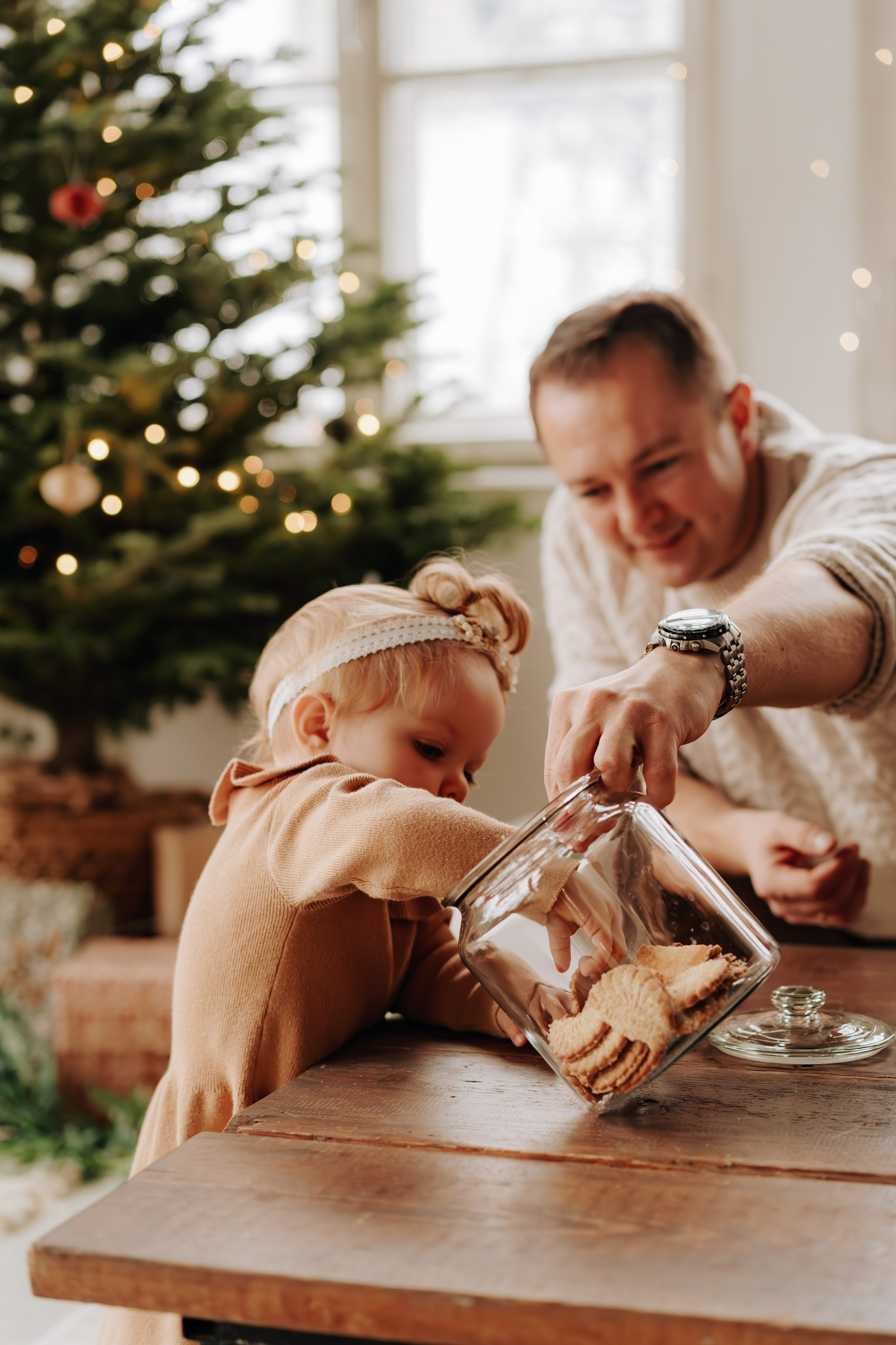 Minimalistyczne sesje świąteczne. Fotograf ślubny & lifestyle Gdańsk, Karolina Baczewska