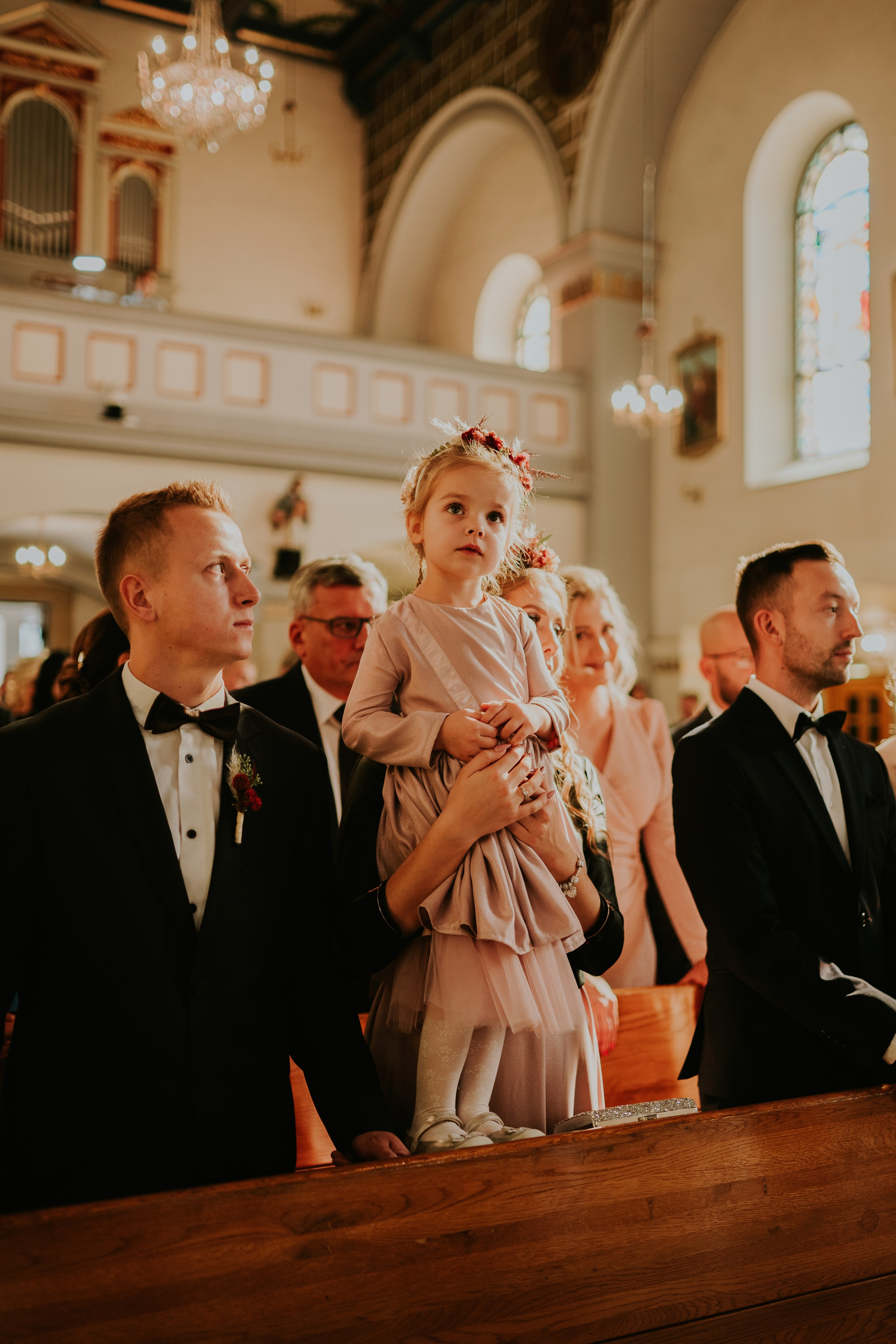 Sala Koralowa w Jaworzu: Opowieść o ślubie Nikoli i Kacpra. Karkowskafoto - fotografia miłości