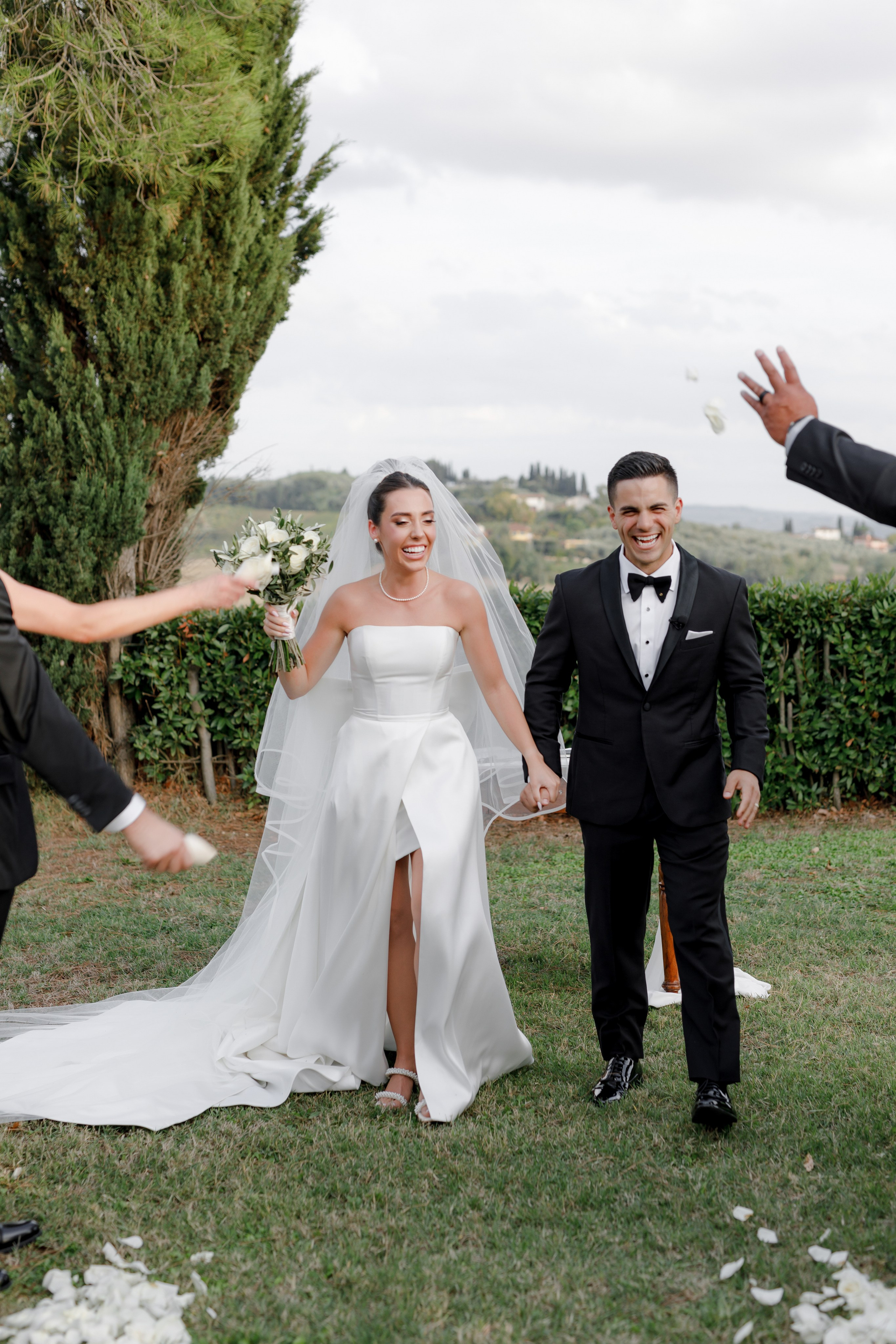 Dom&Ally. Wedding photographer Italy